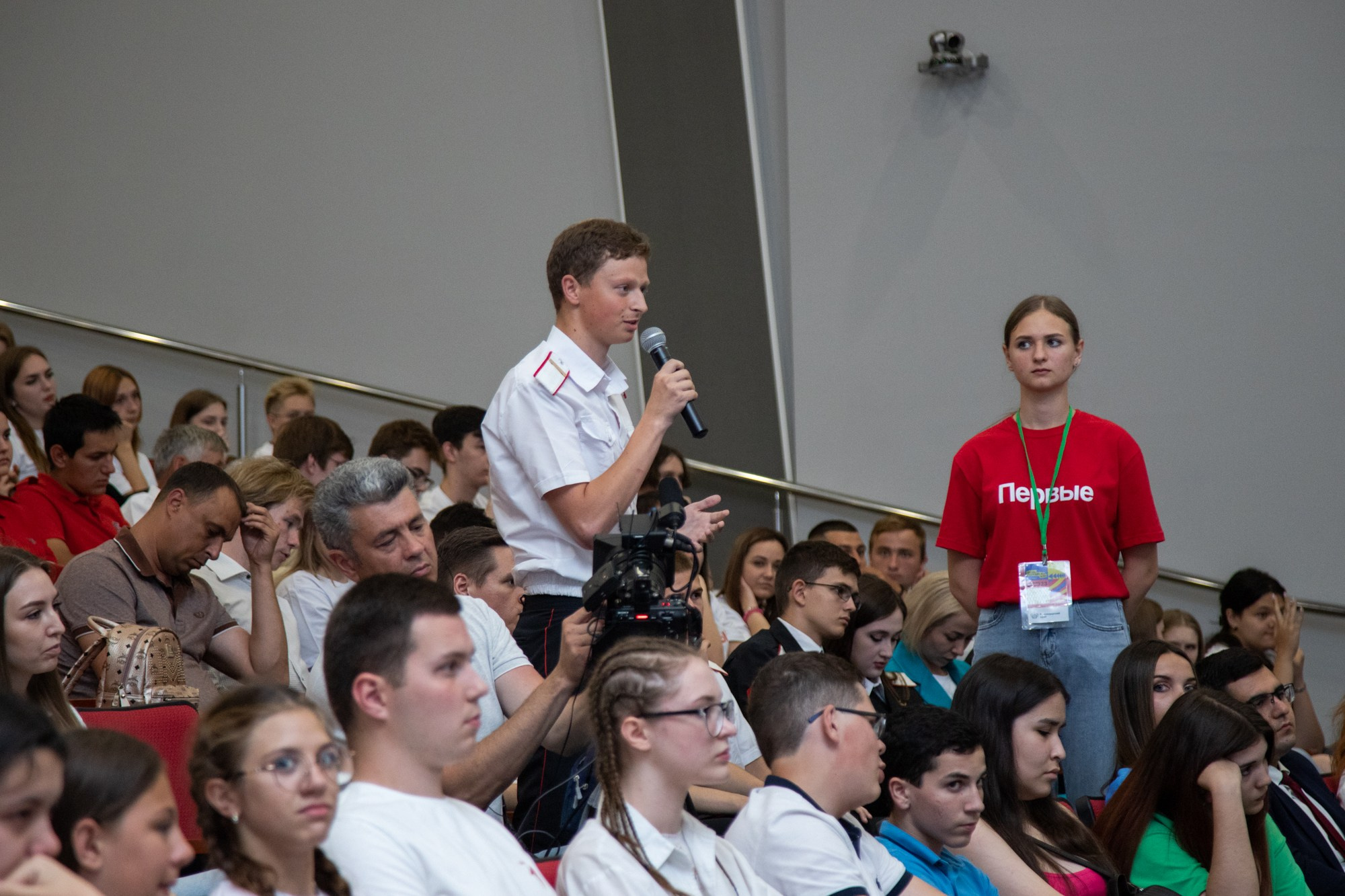 Краевой День молодёжи в Краснодаре 2023. Репортажный, промышленный и маркетплейс-фотограф Дмитрий Чернат