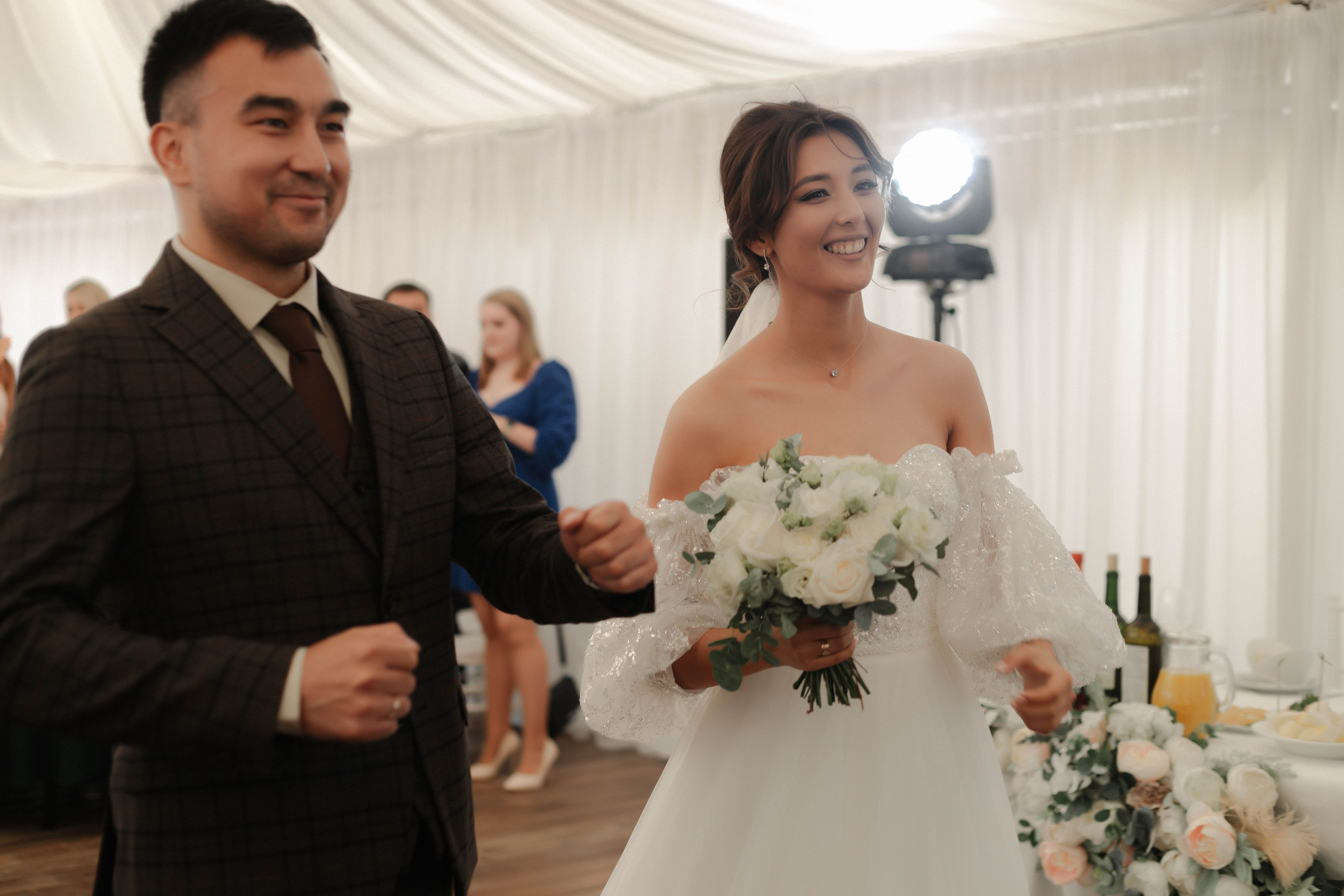 Первое дуновение ветра. Свадебный фотограф видеограф Новосибирск Кемерово Калининград