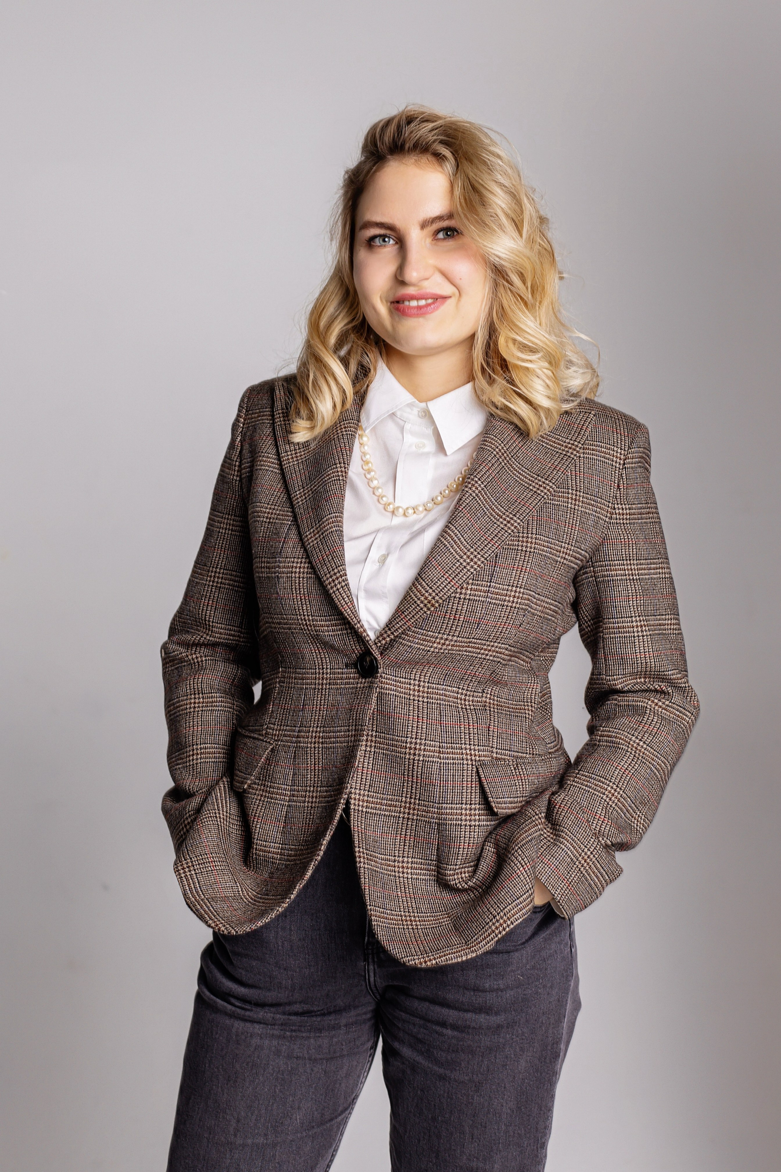 Компания по защите персональных данных. Фотограф в Москве Ксения Мокрушина | Brand & Women photographer