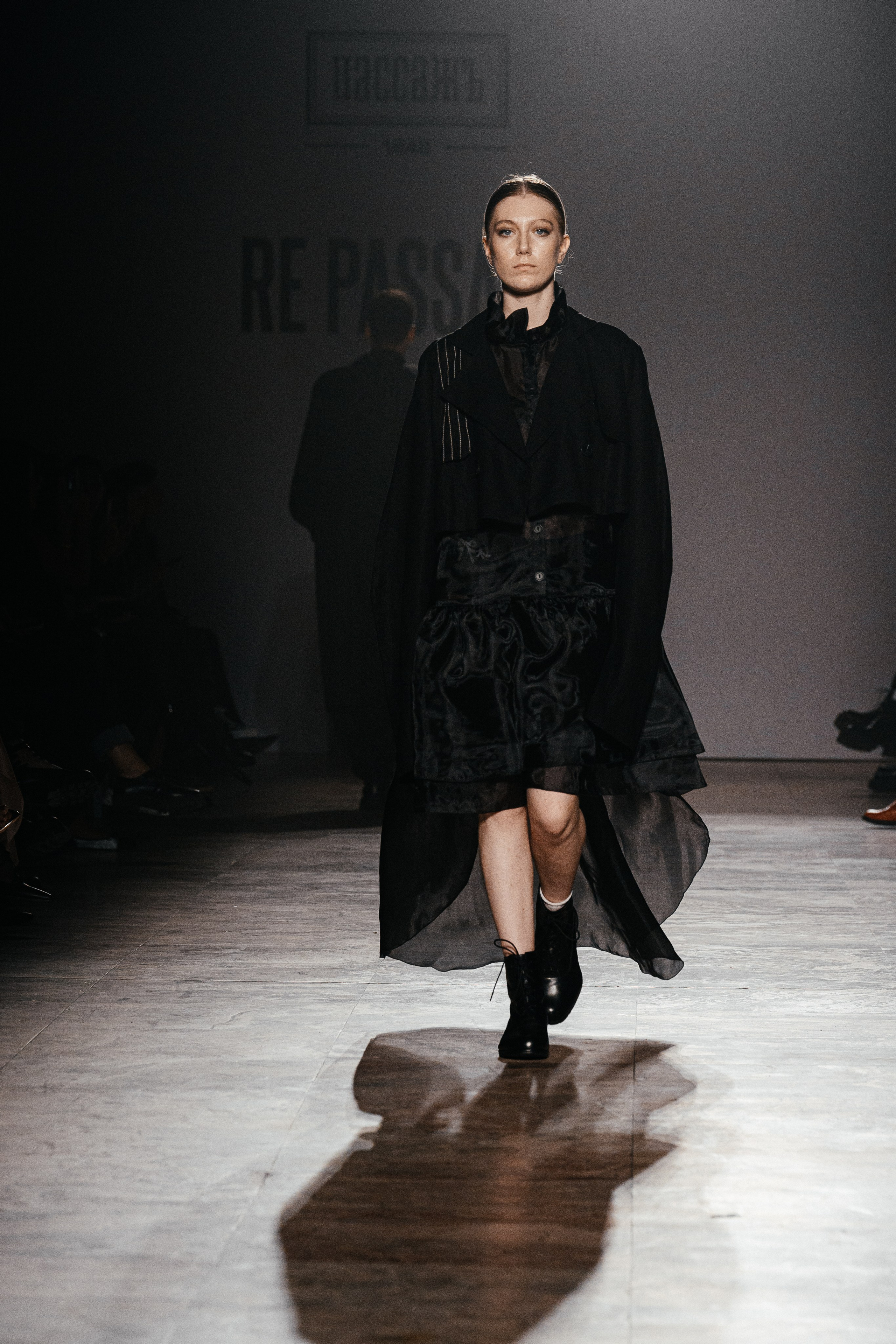 Показ Кирпичи. Коммерческий фотограф в Санкт-Петербурге Анна Кобзарь