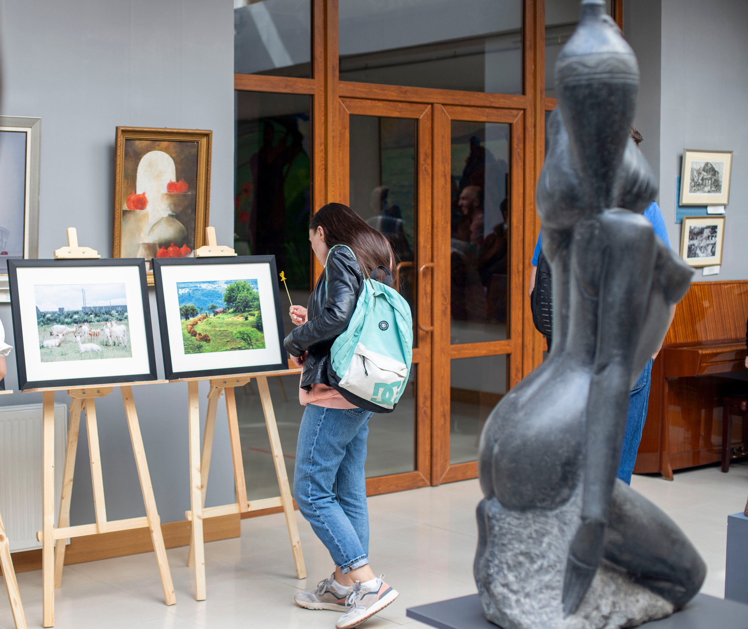 Выставка в г. Дилижан, Армения. Фоторепортаж А.Бабышевой. Арт-фотограф Ксения Якутович