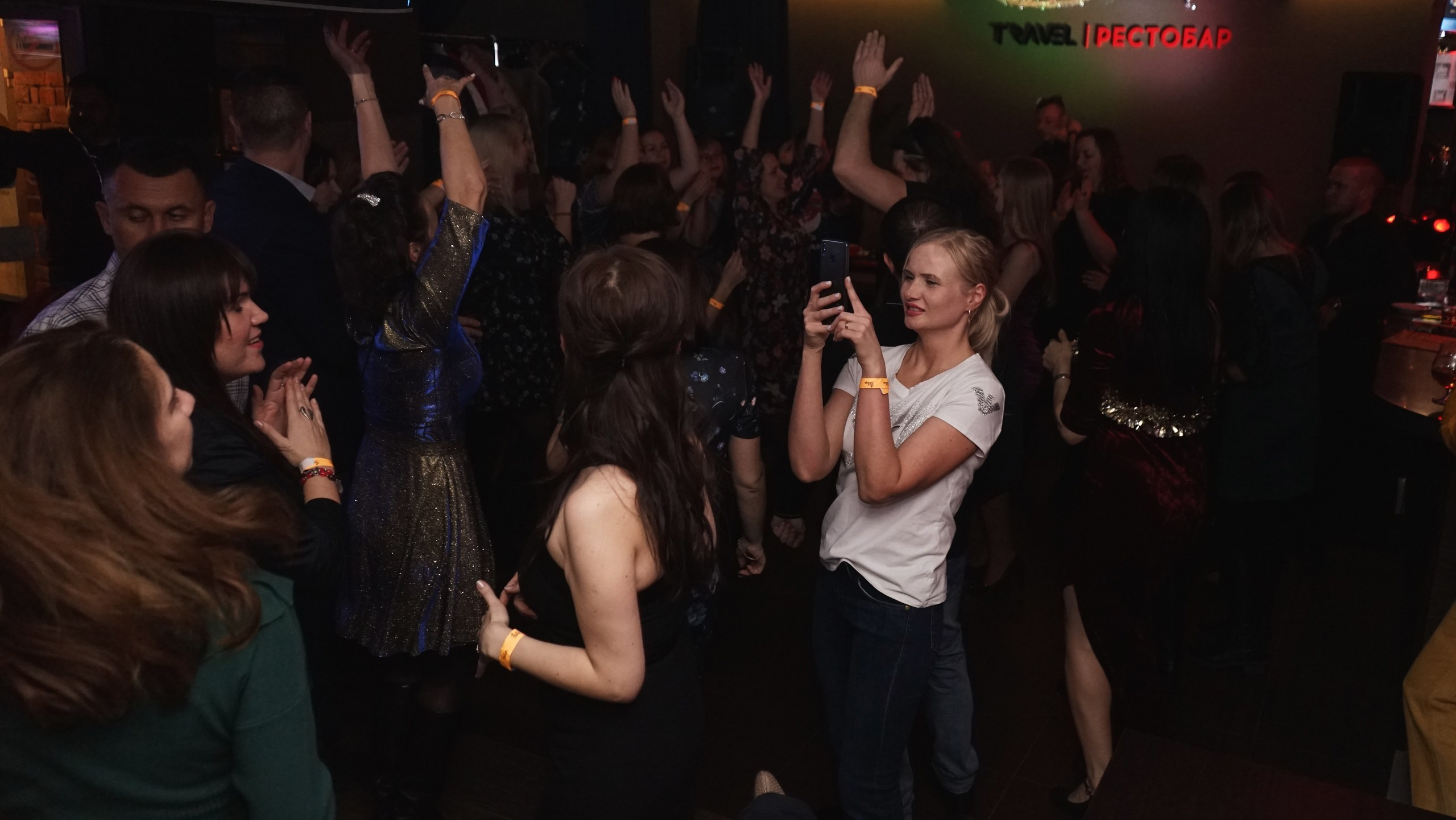 Клубная вечеринка «Новогодний корпоратив» | 28.12.19. Галерея Фантим