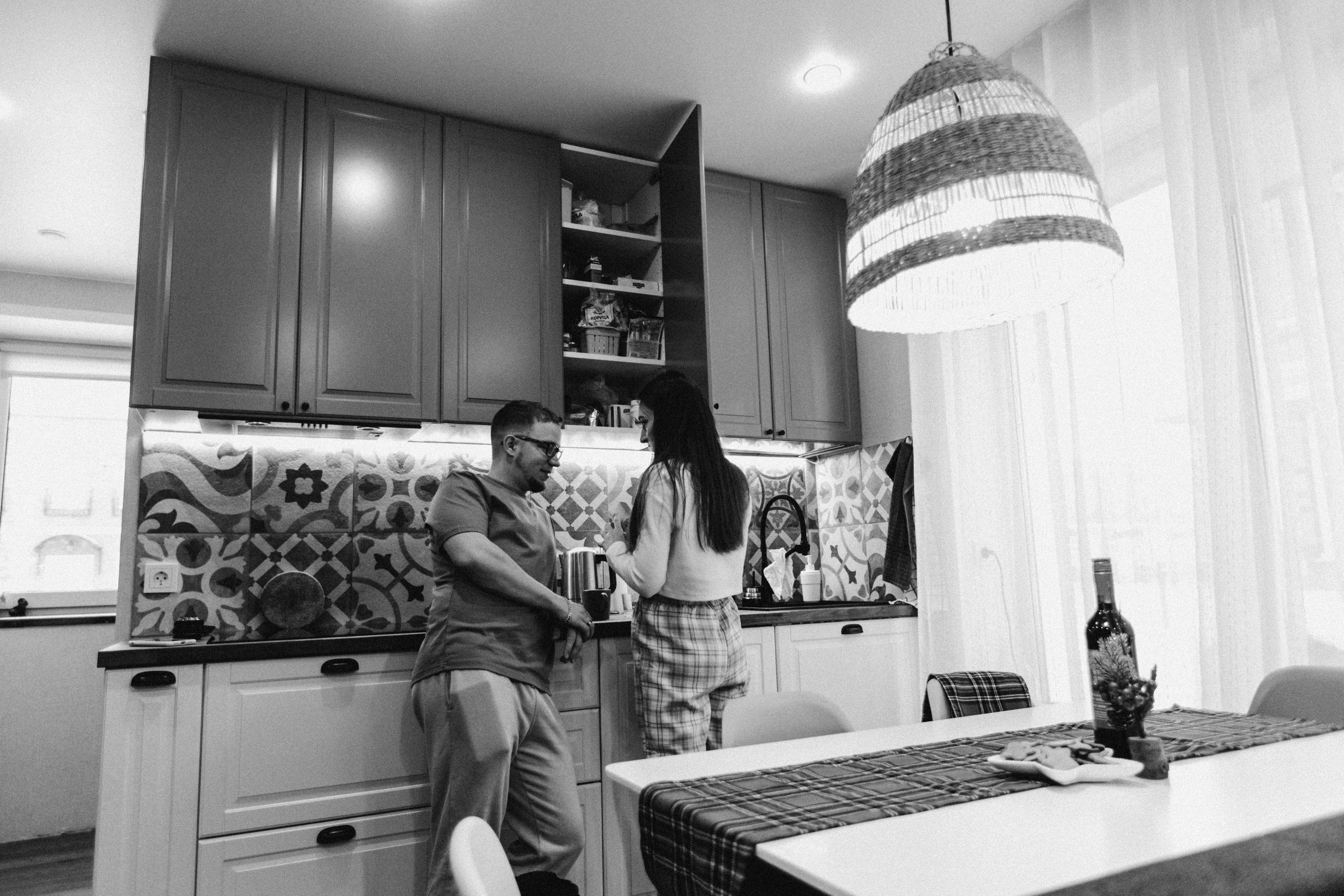 Где-то снежные дремлют метели, В ожидании праздничных чудес. Душевный фотограф Ваших самых ярких событий Марина Погребняк