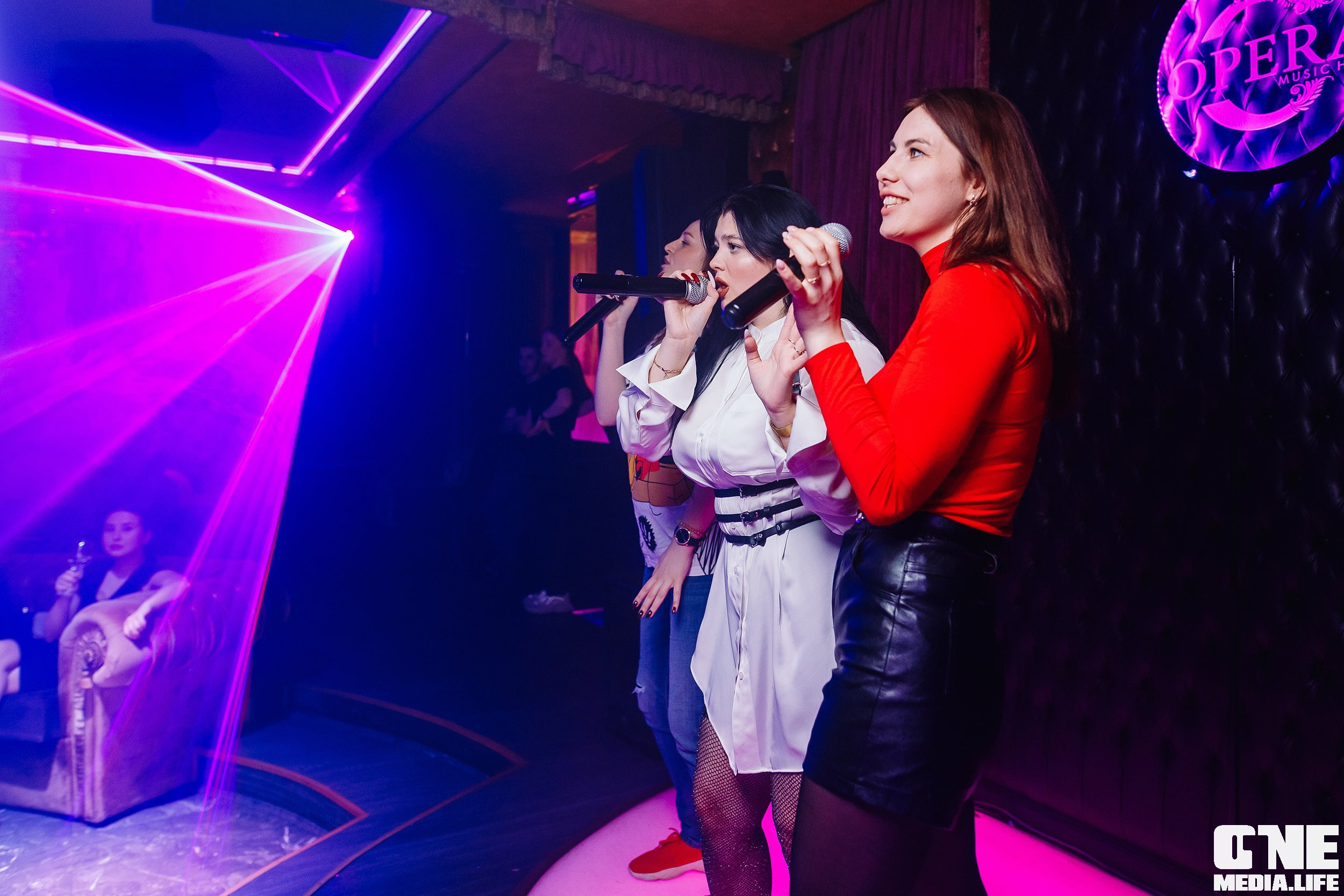 Фоторепортаж из караоке Opera Music Hall. One Media Life: фоторепортажи, фотоотчеты с мероприятий и заведений