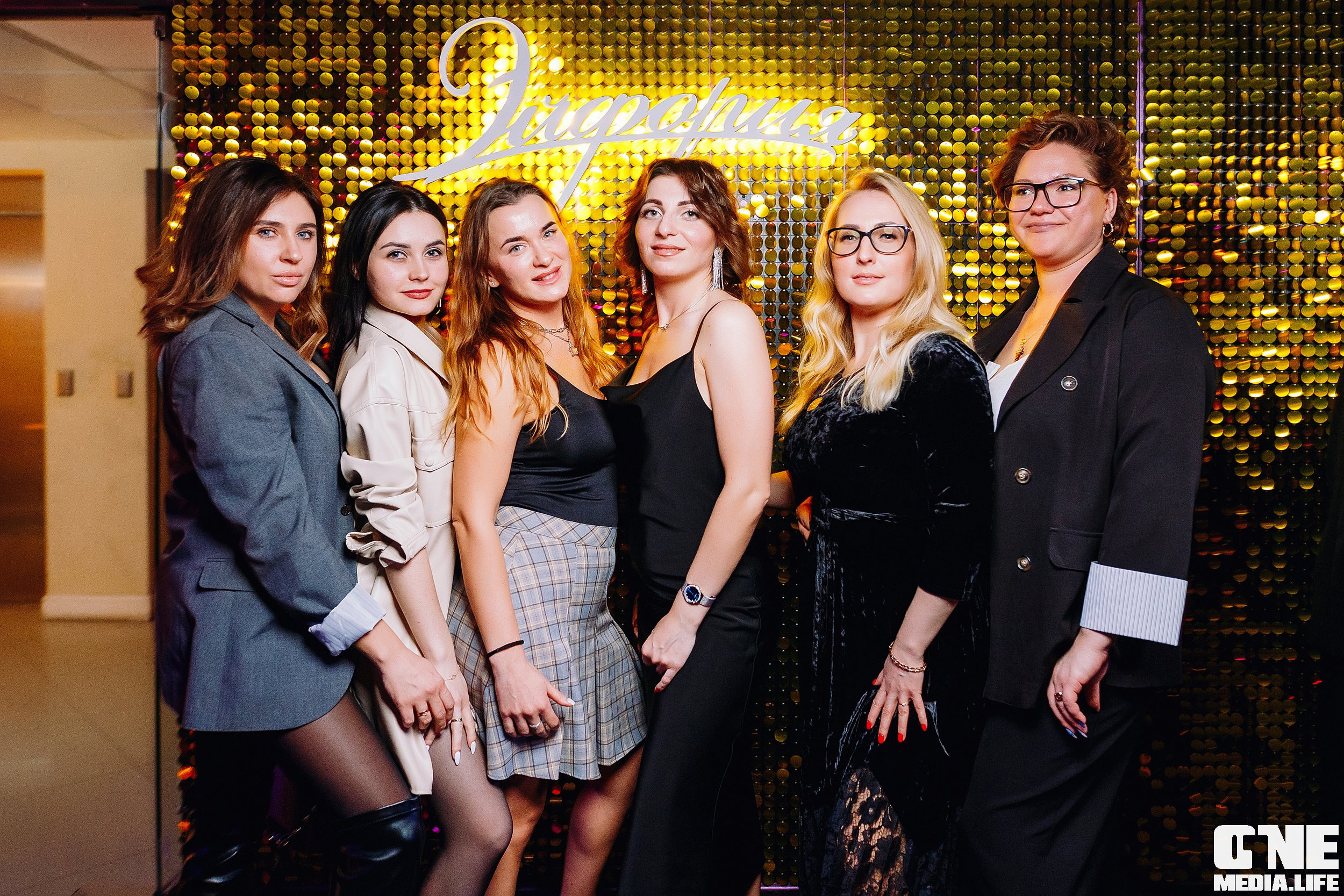 Фотоотчет из караоке клуба Эйфория в Калининграде. One Media Life: фоторепортажи, фотоотчеты с мероприятий и заведений