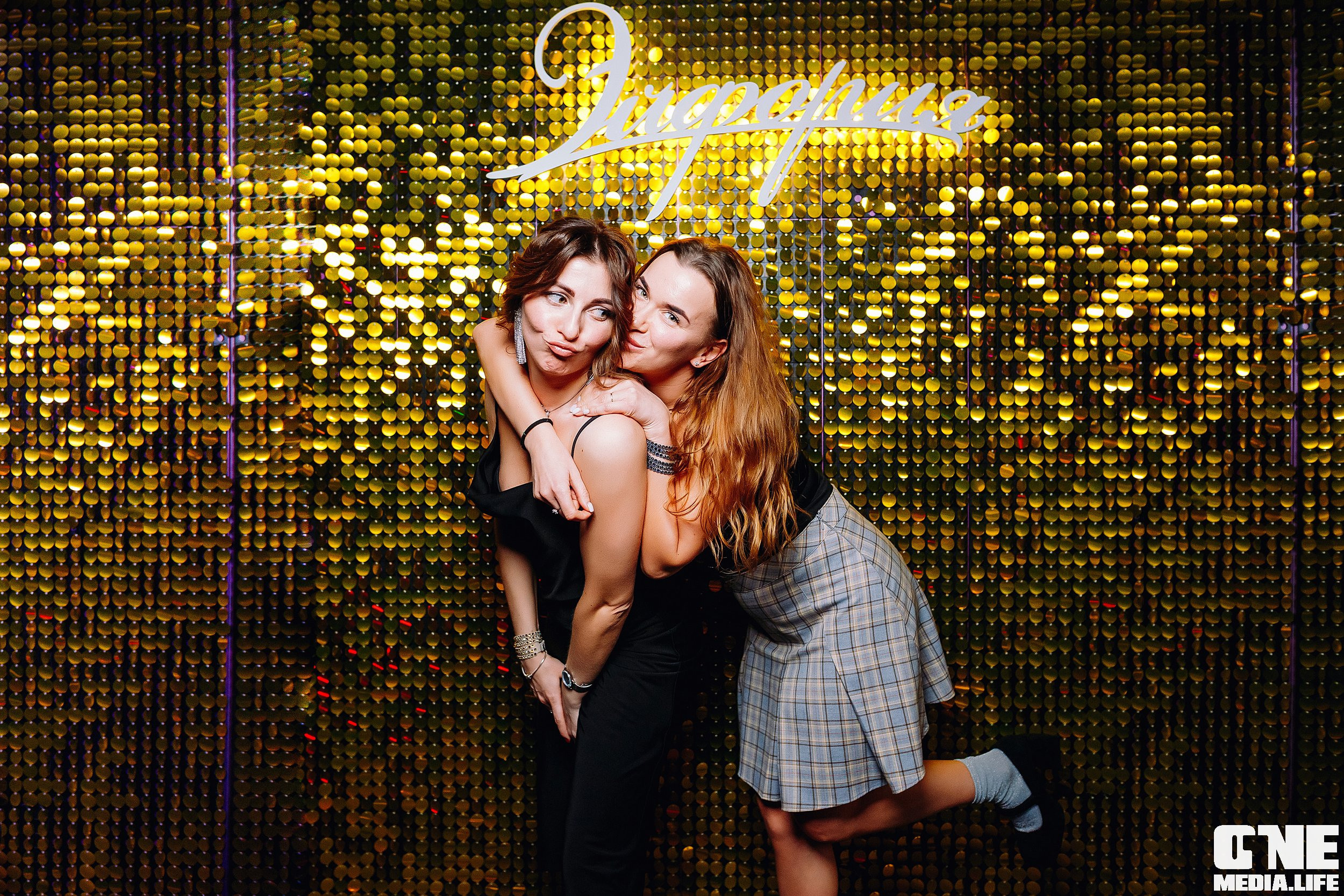 Фотоотчет из караоке клуба Эйфория в Калининграде. One Media Life: фоторепортажи, фотоотчеты с мероприятий и заведений