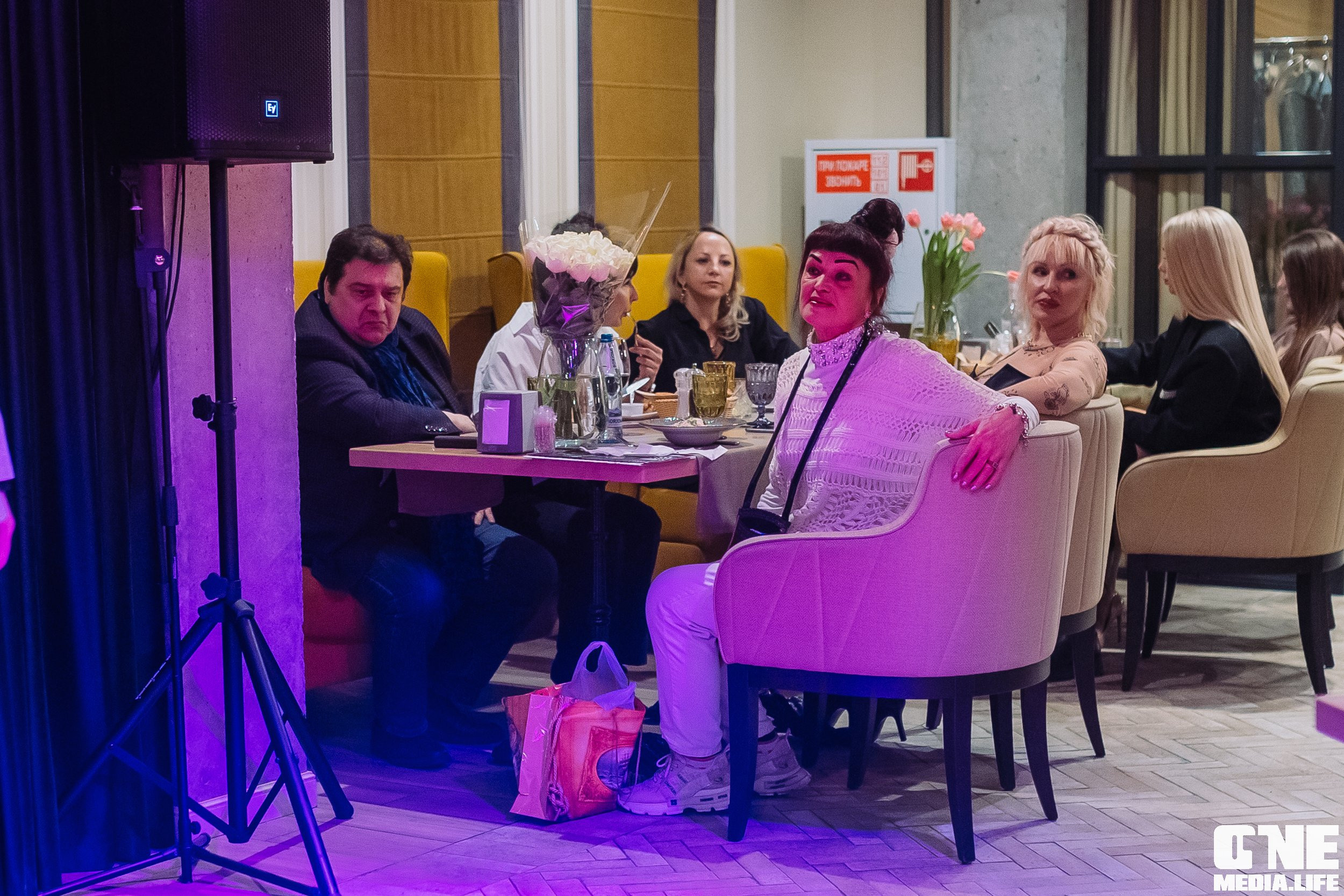 Фоторепортаж из ресторана Балкон. One Media Life: фоторепортажи, фотоотчеты с мероприятий и заведений