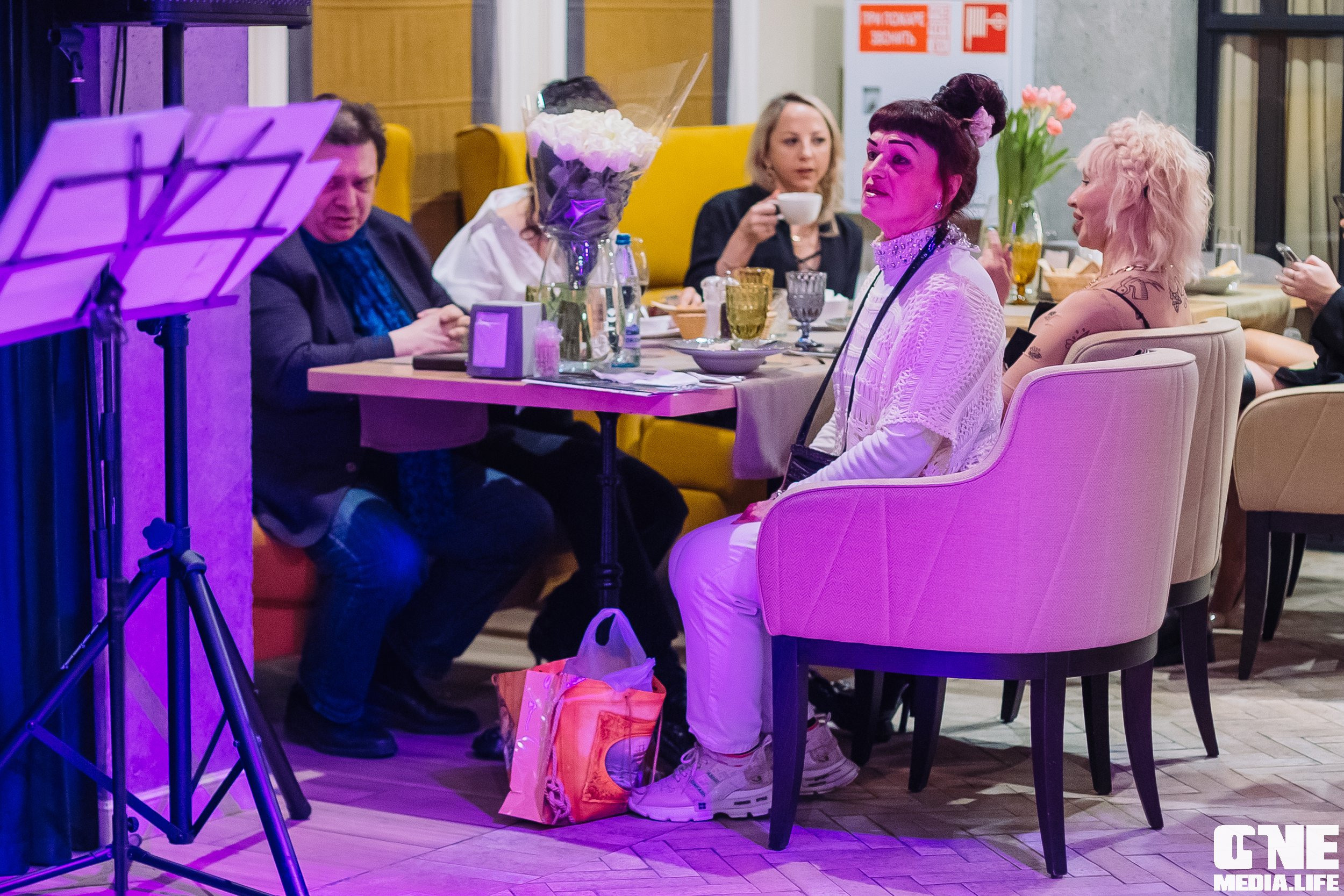 Фоторепортаж из ресторана Балкон. One Media Life: фоторепортажи, фотоотчеты с мероприятий и заведений