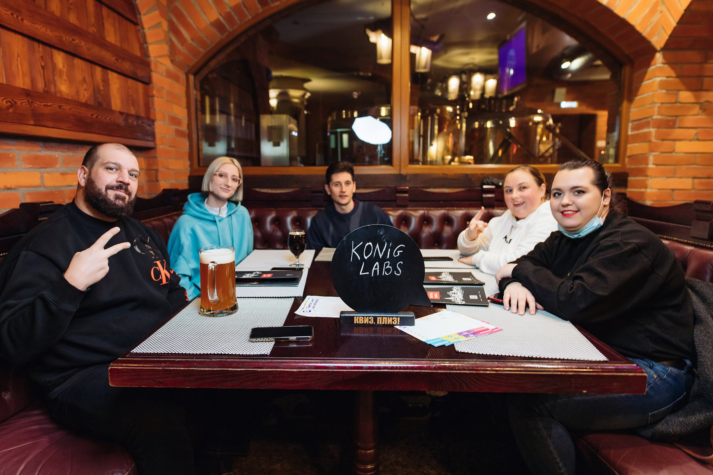 Фото репортаж с игры Квиз, Плиз!. One Media Life: фоторепортажи, фотоотчеты с мероприятий и заведений