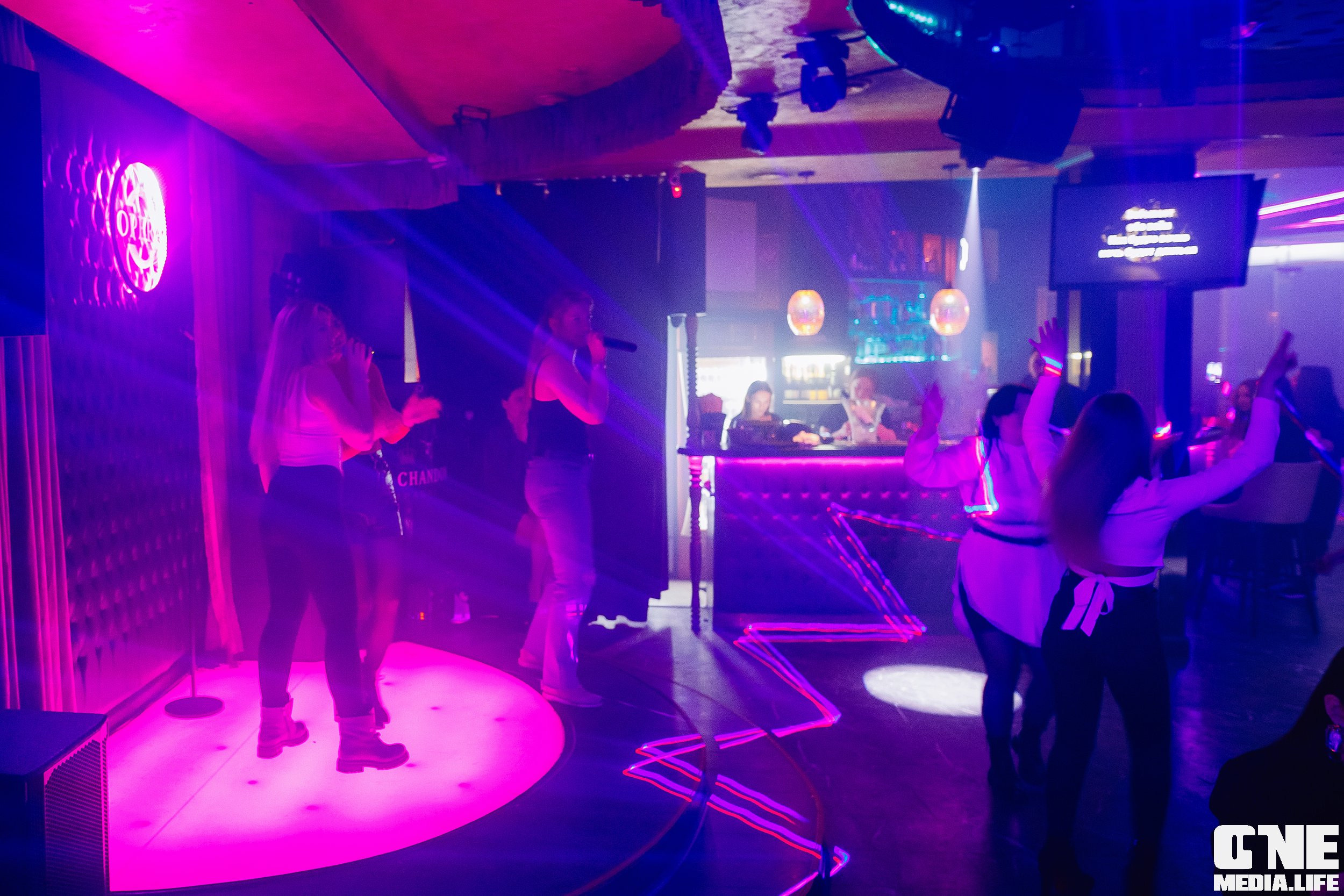 Фоторепортаж из караоке Opera Music Hall. One Media Life: фоторепортажи, фотоотчеты с мероприятий и заведений
