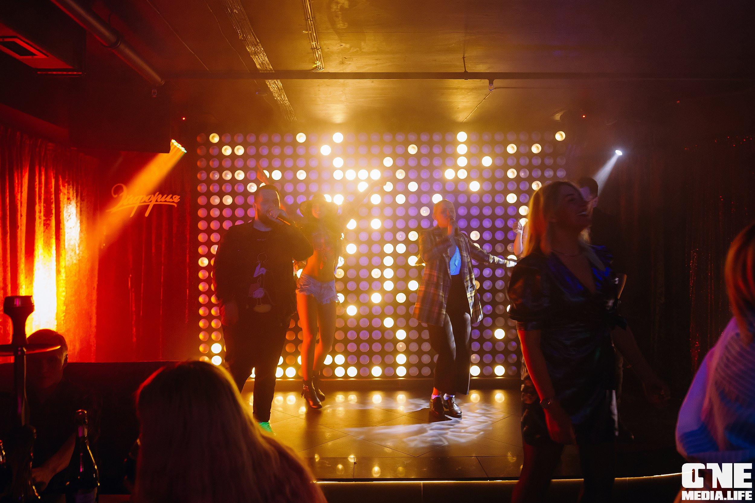 Фотоотчет из караоке клуба Эйфория в Калининграде. One Media Life: фоторепортажи, фотоотчеты с мероприятий и заведений