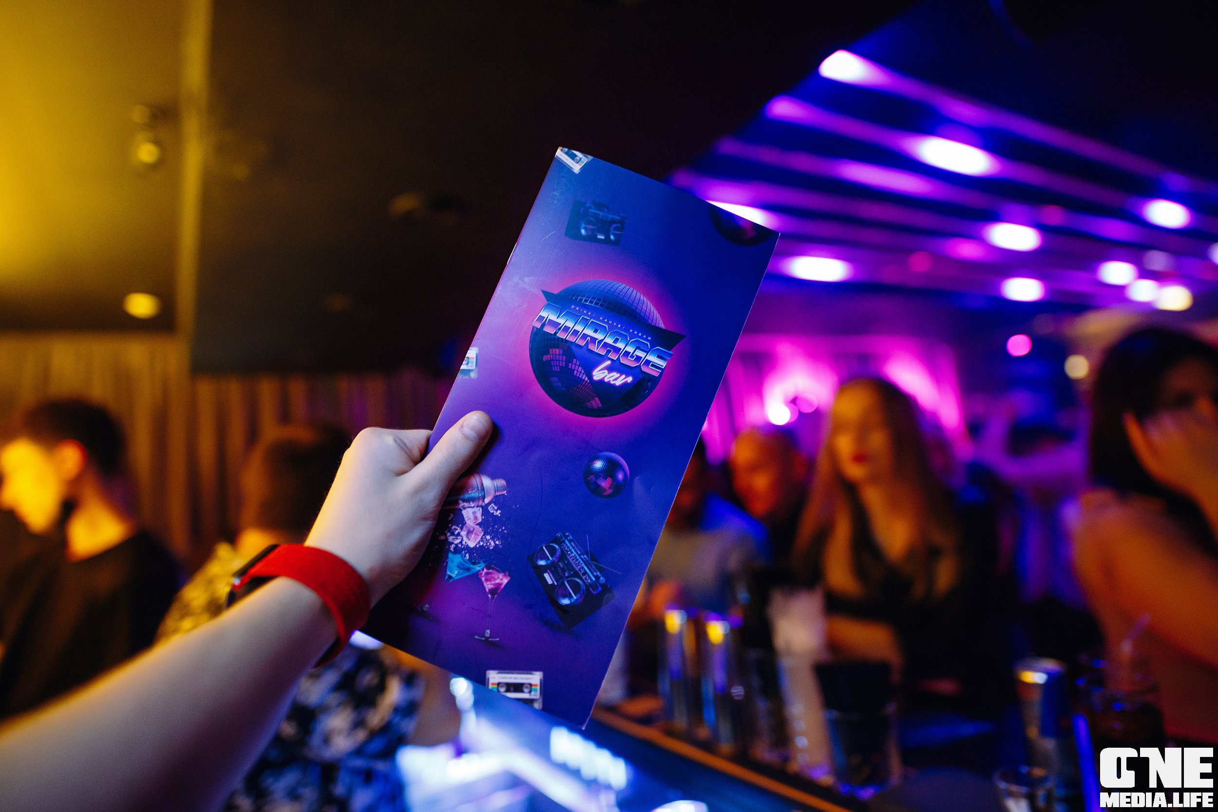 Фотоотчет из диско бара Mirage в Калининграде. One Media Life: фоторепортажи, фотоотчеты с мероприятий и заведений