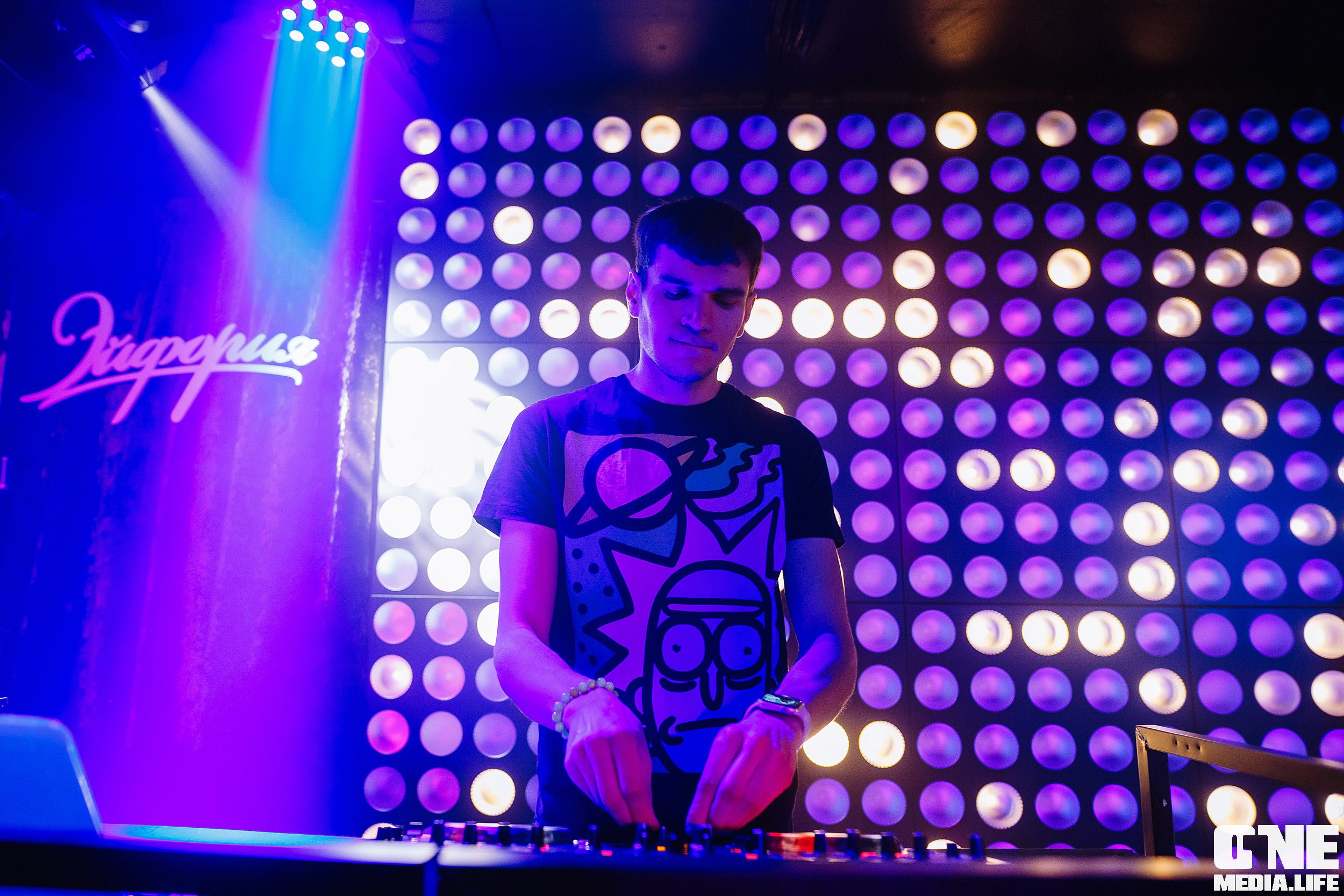 Фоторепортаж с караоке клуба Эйфория в Калининграде. One Media Life: фоторепортажи, фотоотчеты с мероприятий и заведений