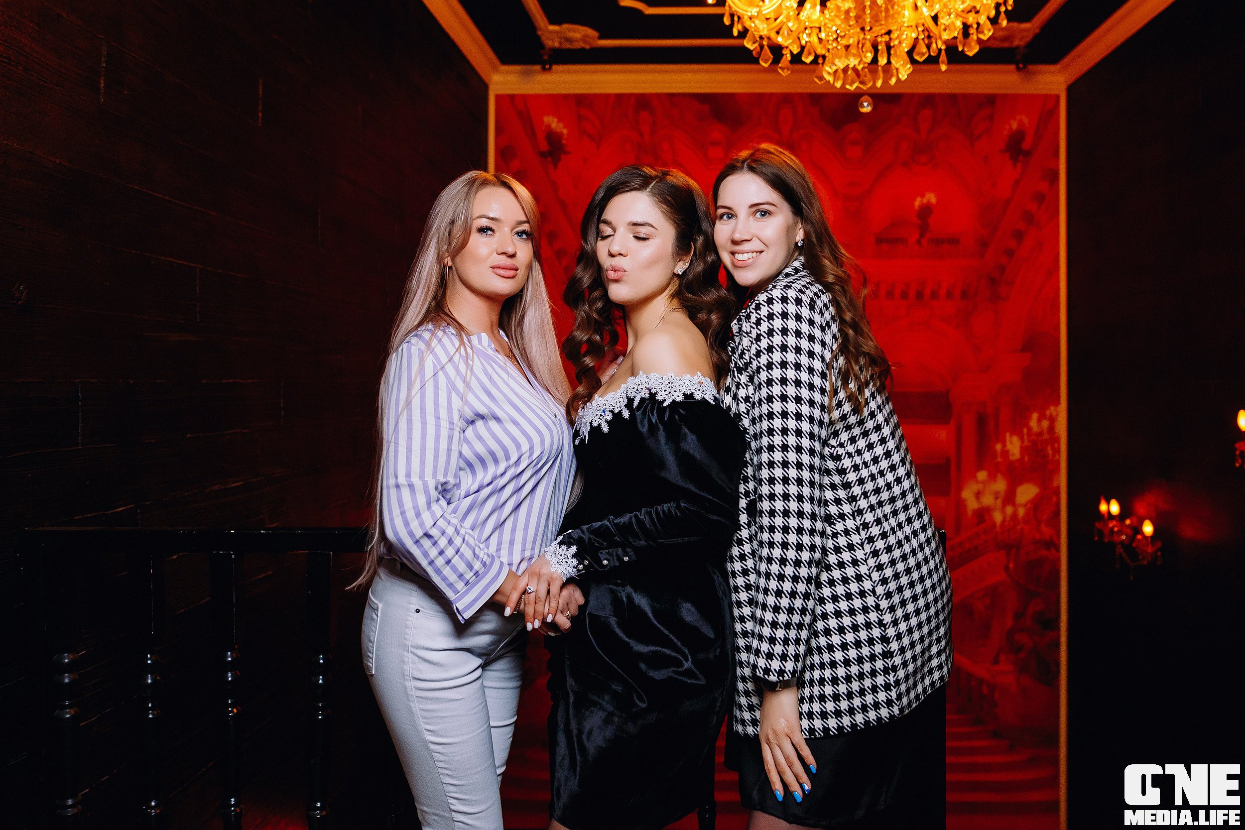 Фоторепортаж из караоке Опера. One Media Life: фоторепортажи, фотоотчеты с мероприятий и заведений