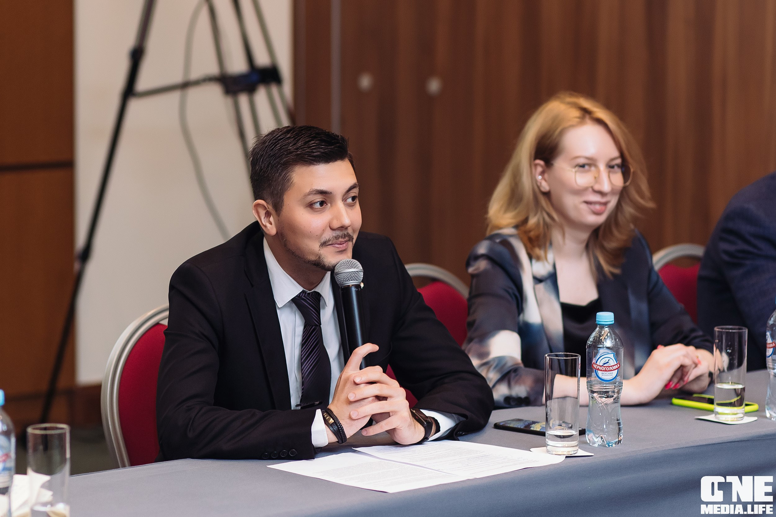 Фоторепортаж круглого стола по темам социального предпринимательства. One Media Life: фоторепортажи, фотоотчеты с мероприятий и заведений