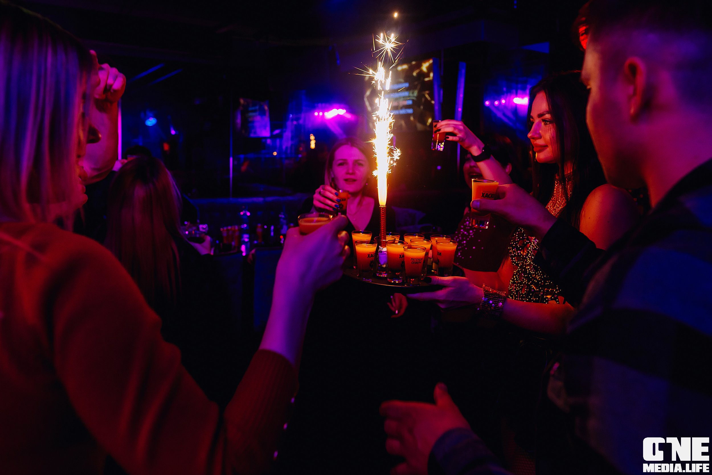 Фоторепортаж с караоке клуба Эйфория в Калининграде. One Media Life: фоторепортажи, фотоотчеты с мероприятий и заведений