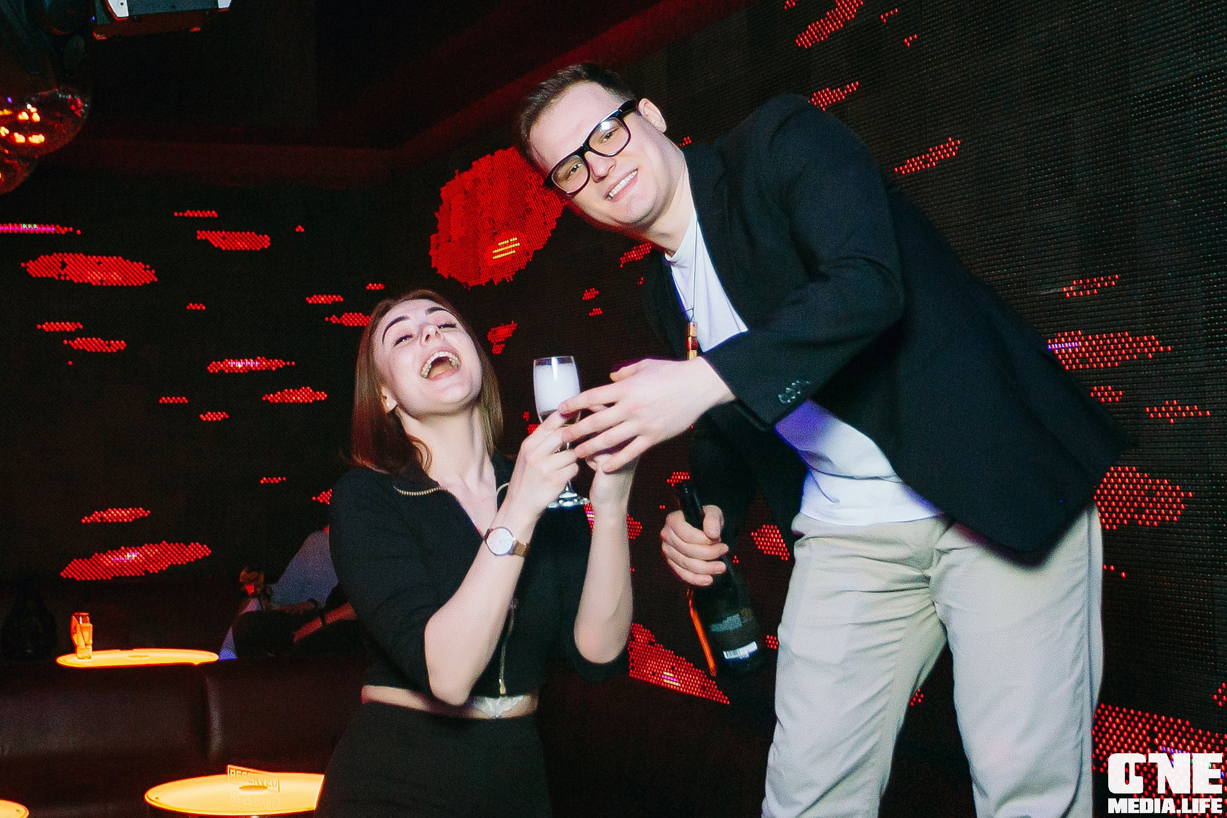 Фотоотчет из ночного клуба Планета в Калининграде. One Media Life: фоторепортажи, фотоотчеты с мероприятий и заведений