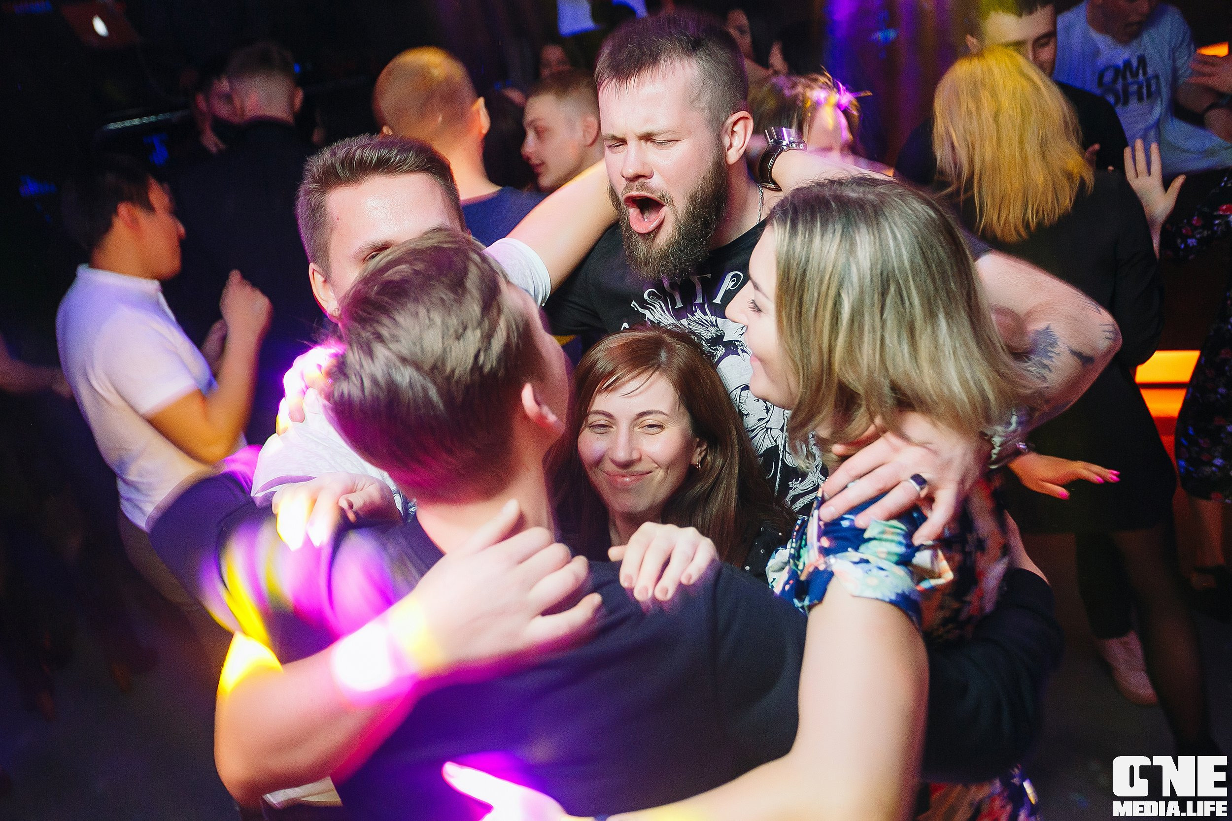 Фотоотчет из ночного клуба Планета в Калининграде. One Media Life: фоторепортажи, фотоотчеты с мероприятий и заведений