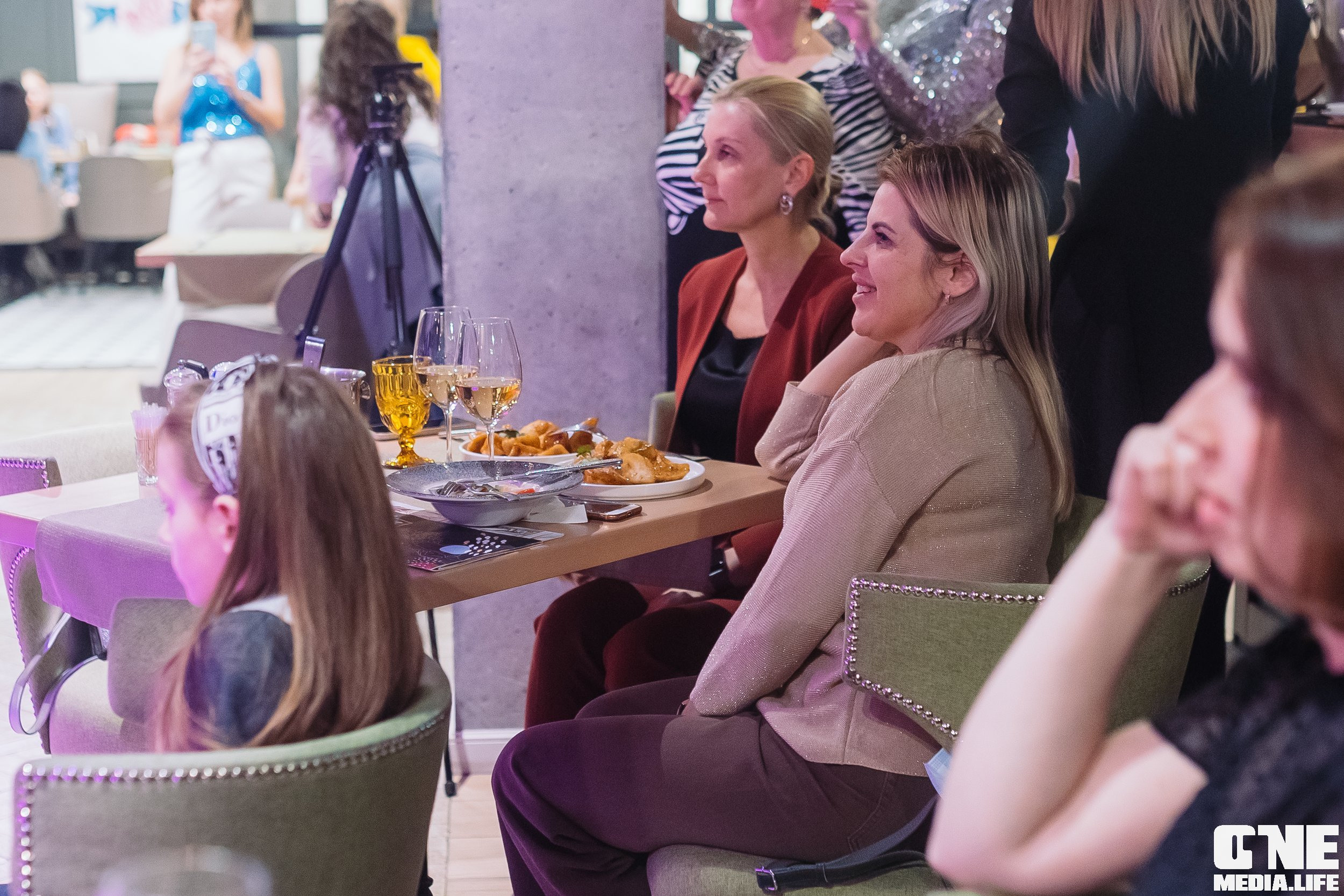 Фоторепортаж из ресторана Балкон. One Media Life: фоторепортажи, фотоотчеты с мероприятий и заведений