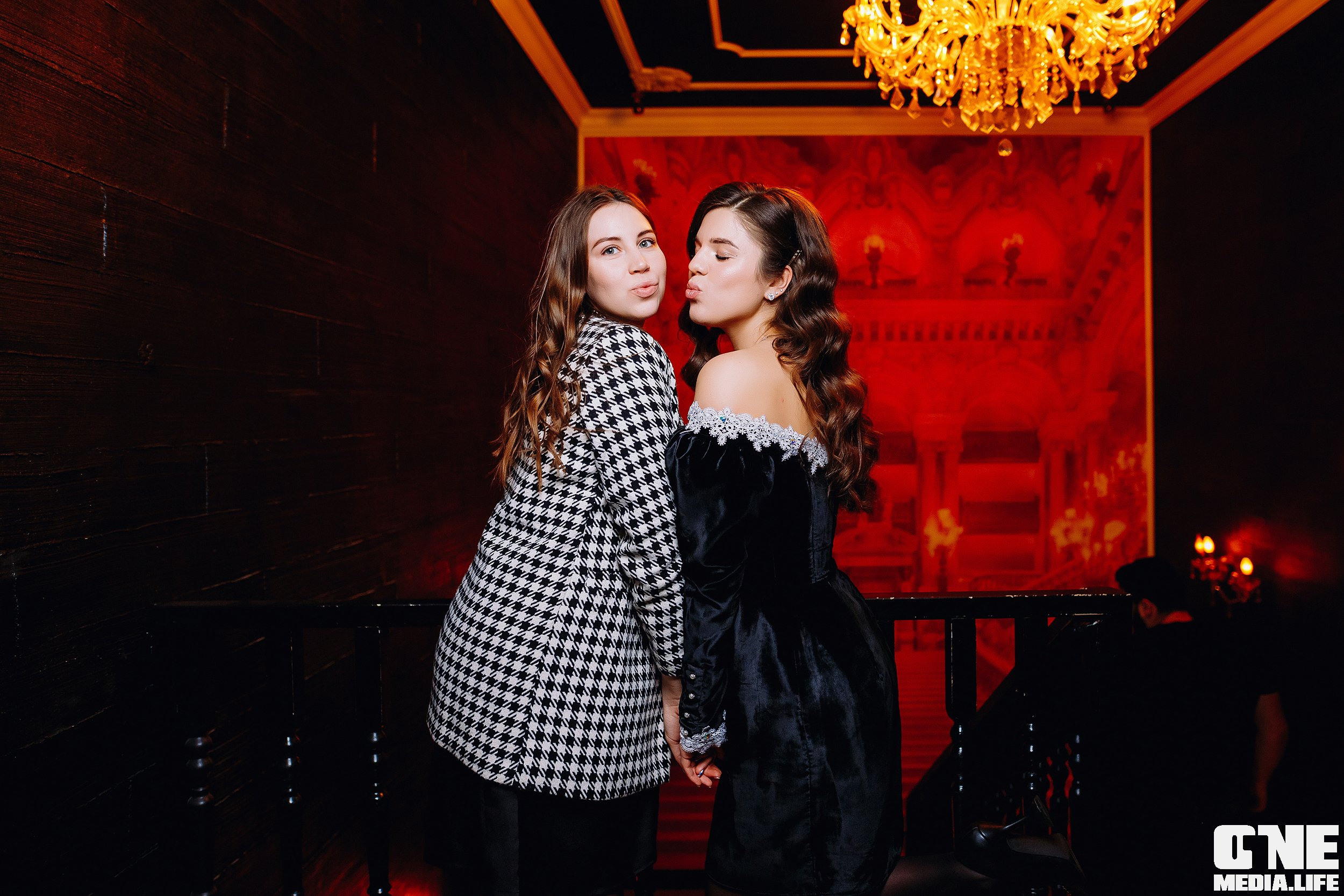 Фоторепортаж из караоке Опера. One Media Life: фоторепортажи, фотоотчеты с мероприятий и заведений