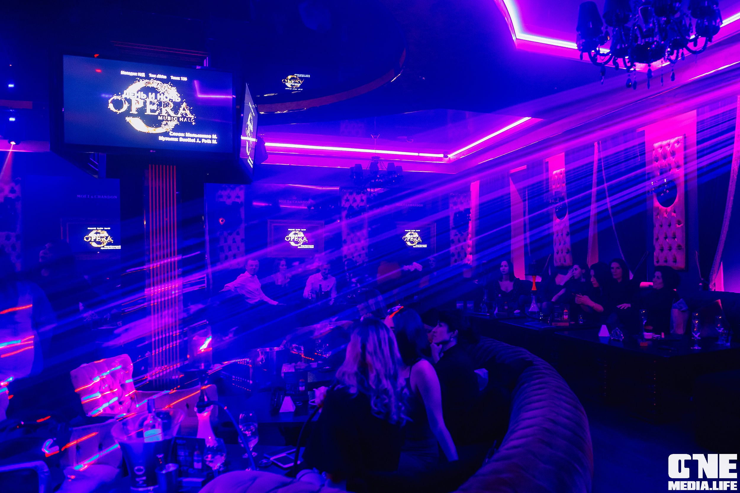 Фоторепортаж из караоке Opera Music Hall. One Media Life: фоторепортажи, фотоотчеты с мероприятий и заведений