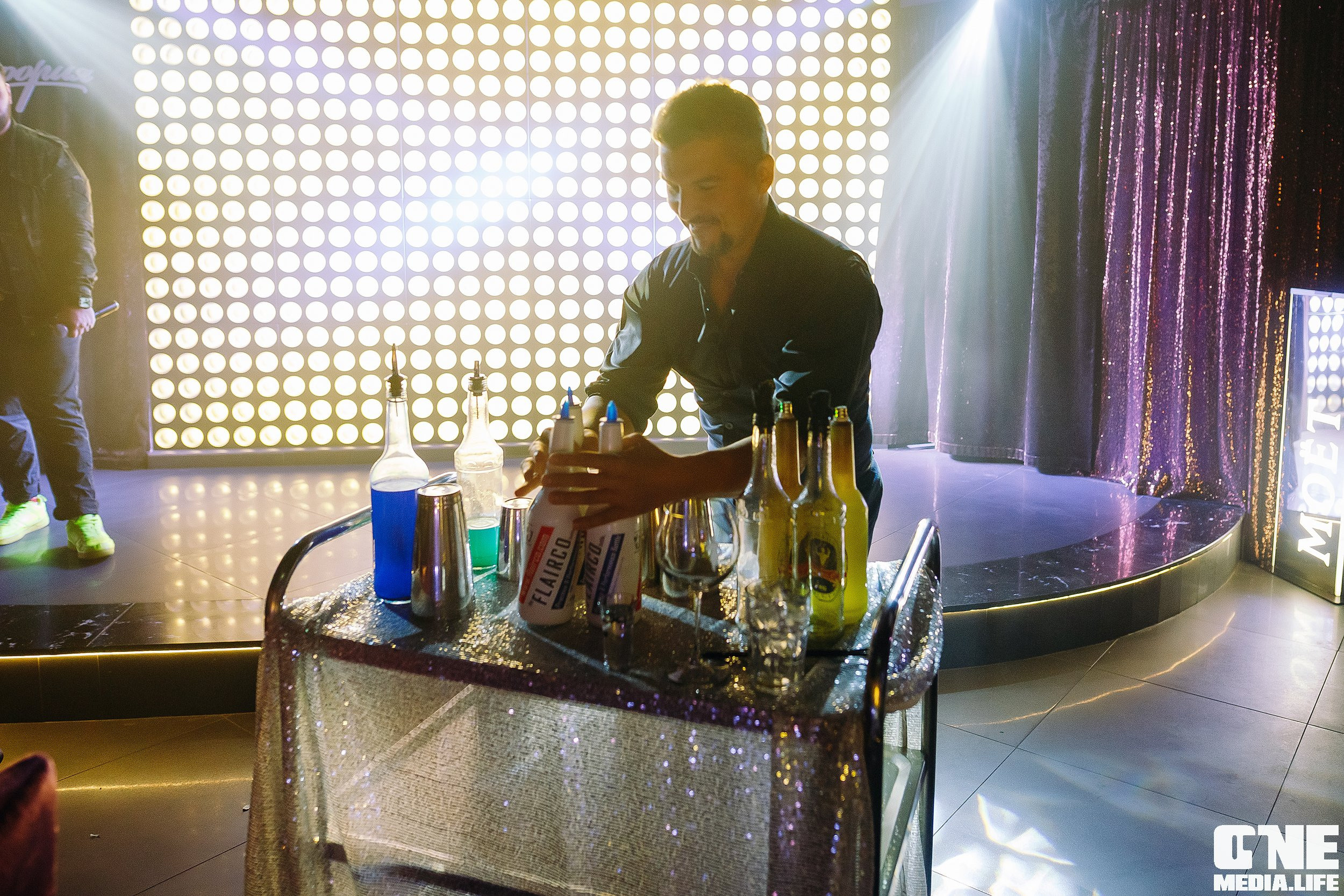 Фотоотчет из караоке клуба Эйфория в Калининграде. One Media Life: фоторепортажи, фотоотчеты с мероприятий и заведений