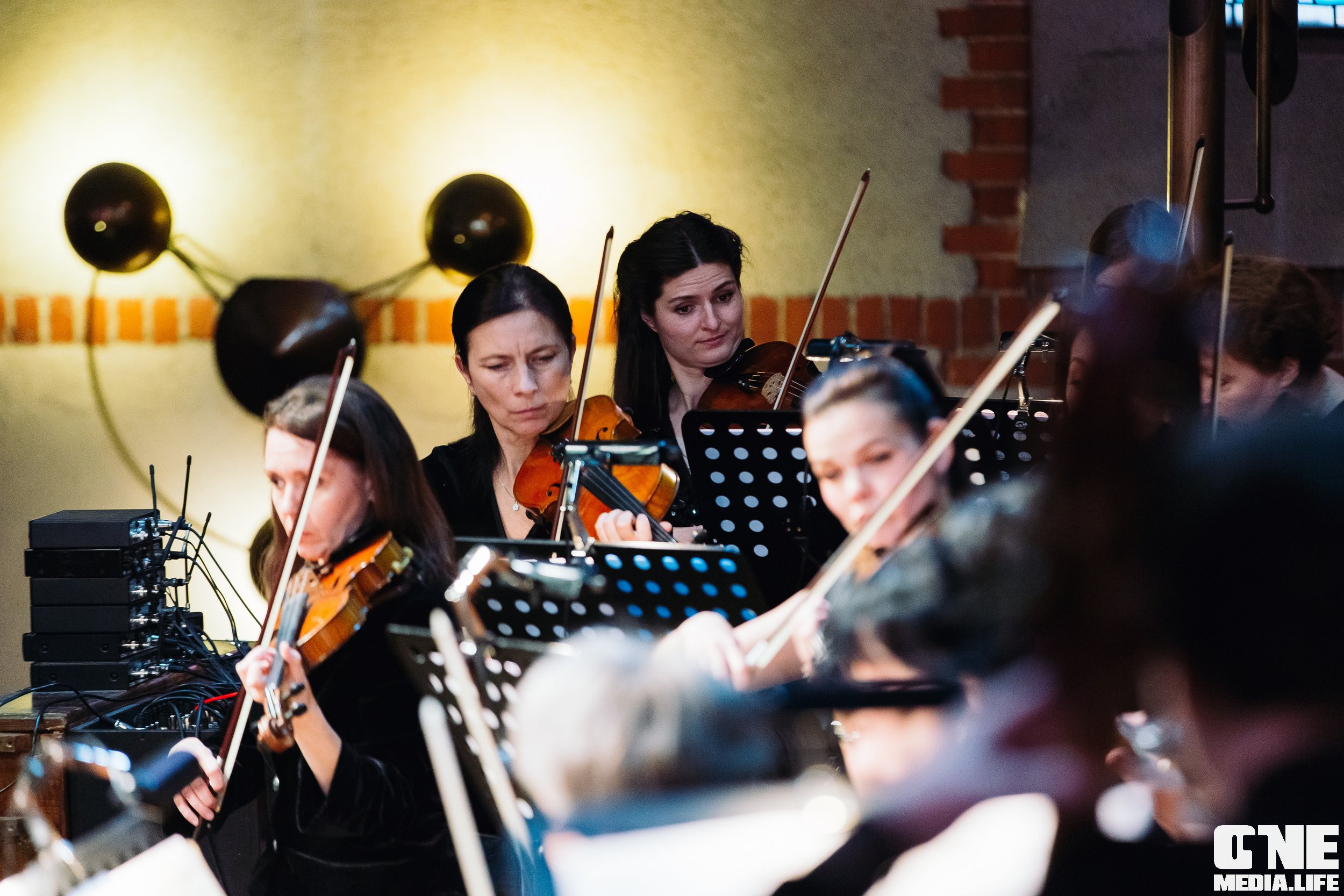 Камерный оркестр и студенты Московской государственной консерватории. One Media Life: фоторепортажи, фотоотчеты с мероприятий и заведений