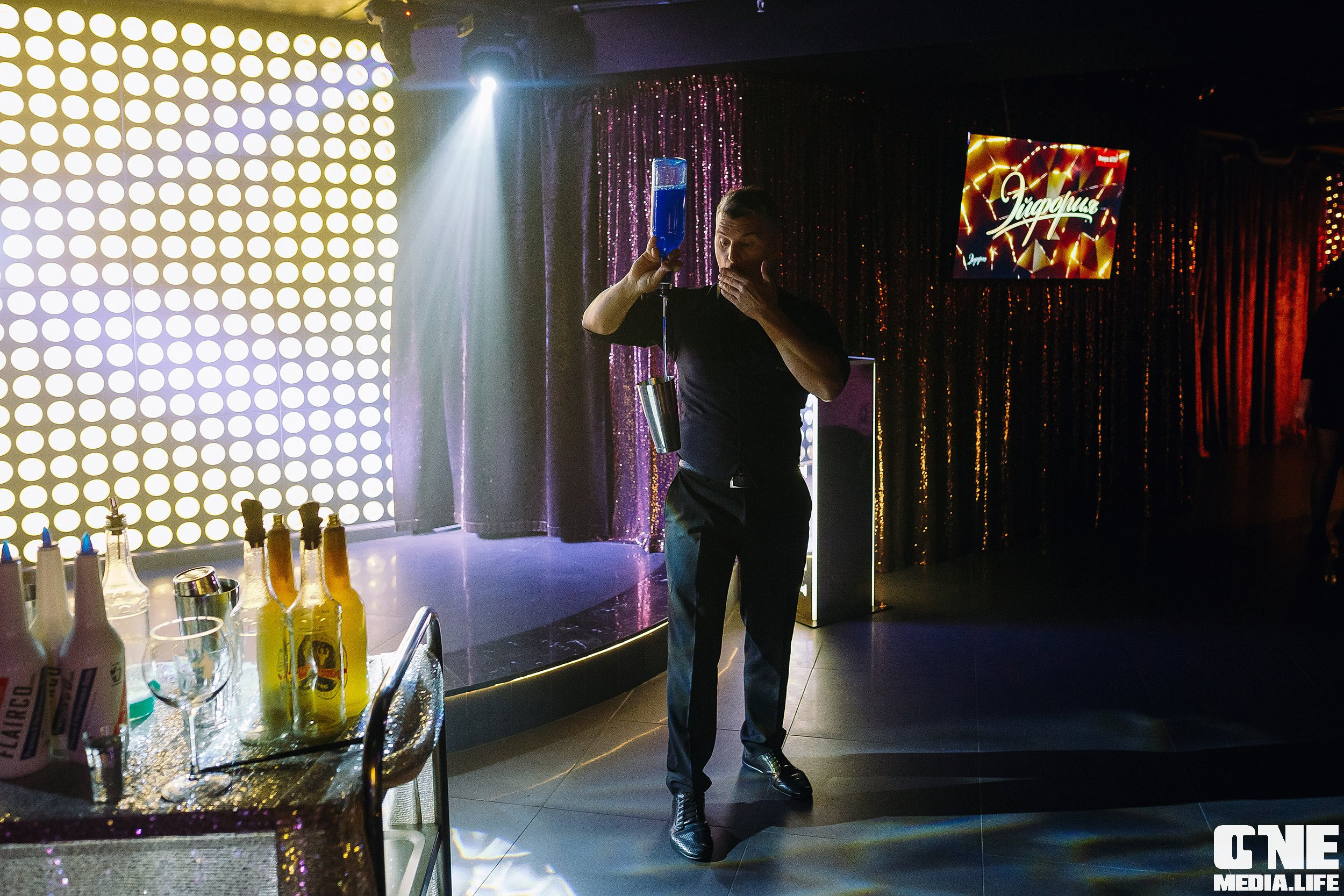 Фотоотчет из караоке клуба Эйфория в Калининграде. One Media Life: фоторепортажи, фотоотчеты с мероприятий и заведений