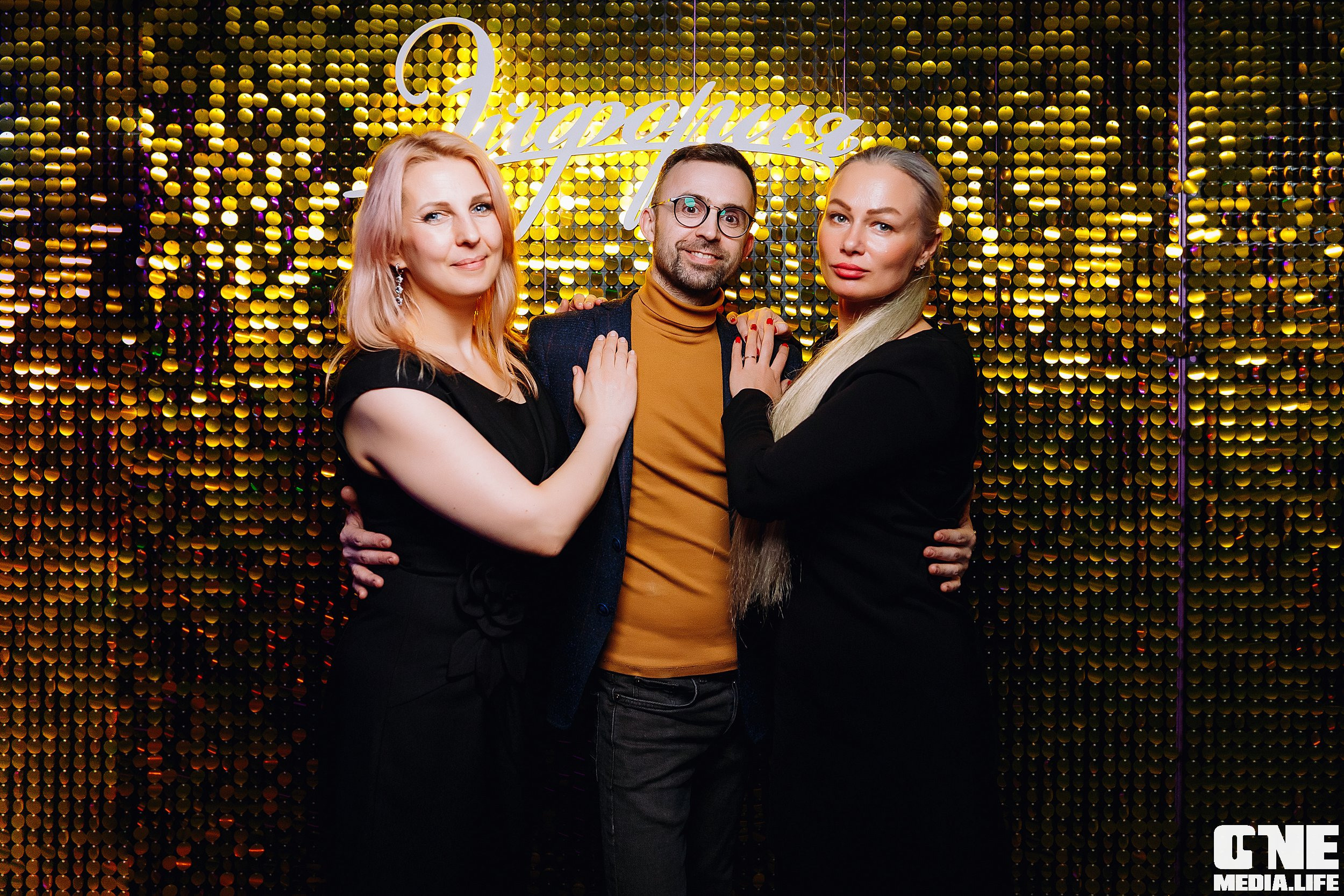 Фотоотчет из караоке клуба Эйфория в Калининграде. One Media Life: фоторепортажи, фотоотчеты с мероприятий и заведений