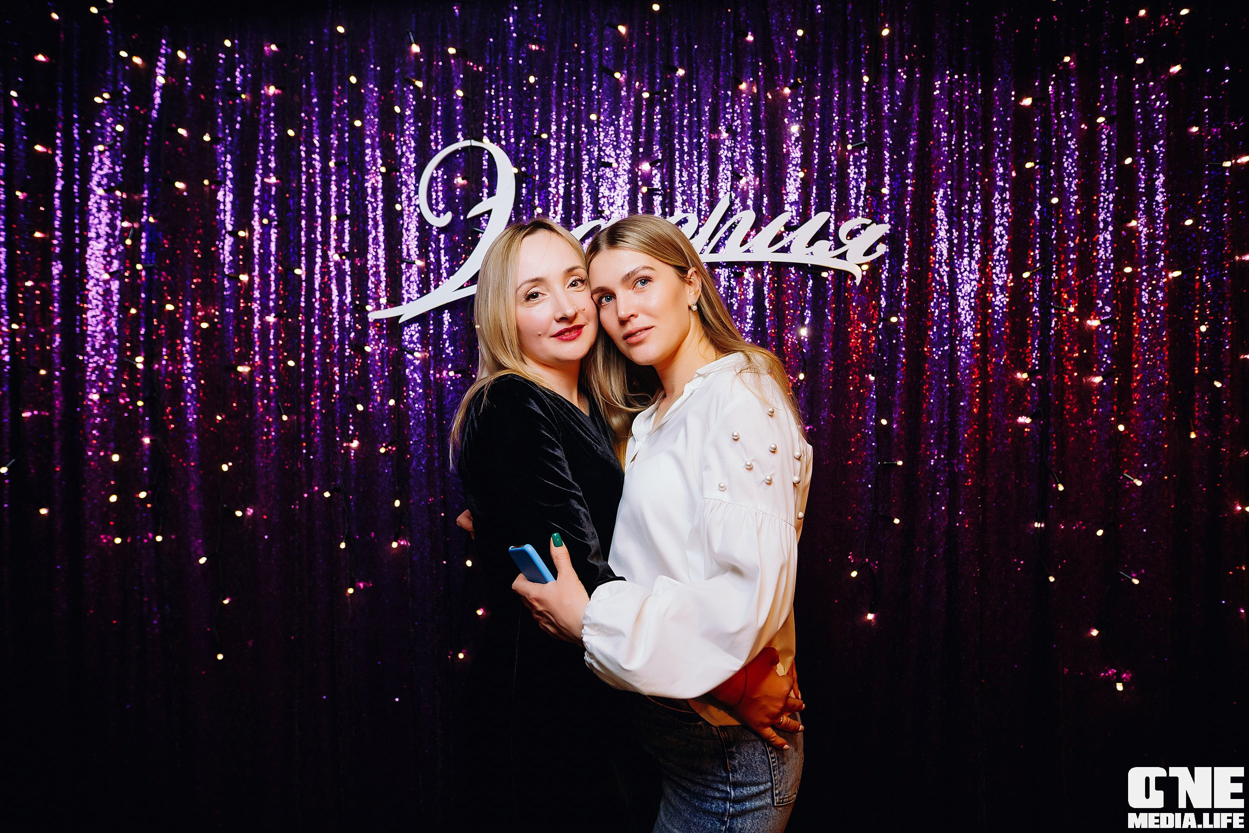 Фоторепортаж из караоке клуба Эйфория. One Media Life: фоторепортажи, фотоотчеты с мероприятий и заведений