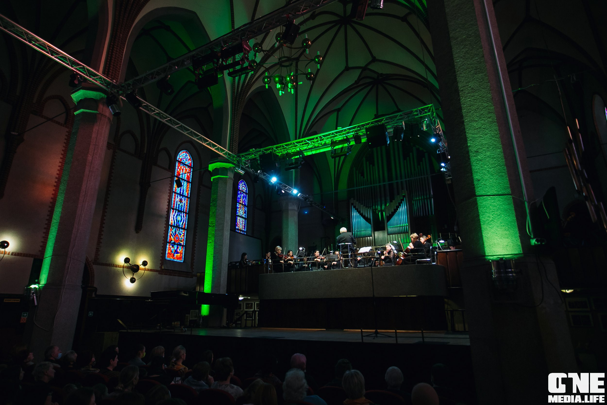 Фоторепортаж из Калининградской Филармонии. One Media Life: фоторепортажи, фотоотчеты с мероприятий и заведений