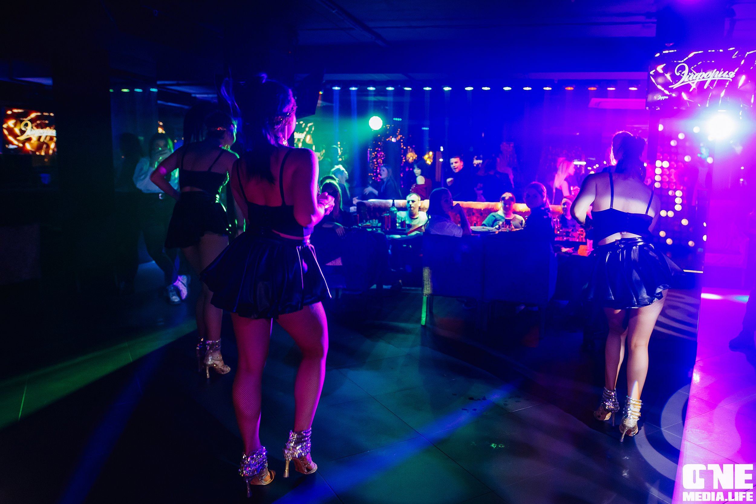 Фоторепортаж с караоке клуба Эйфория в Калининграде. One Media Life: фоторепортажи, фотоотчеты с мероприятий и заведений