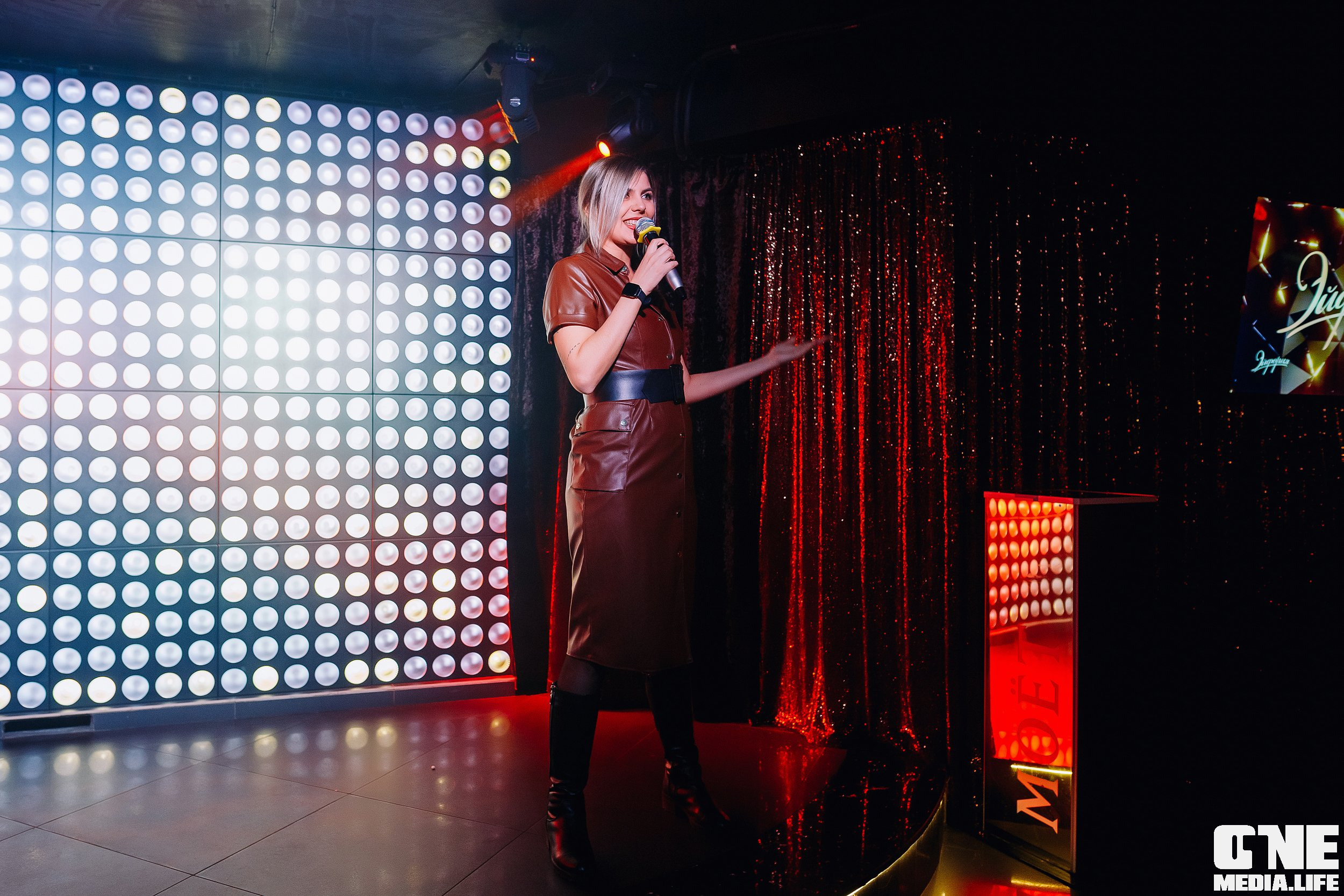 Фотоотчет из караоке клуба Эйфория в Калининграде. One Media Life: фоторепортажи, фотоотчеты с мероприятий и заведений