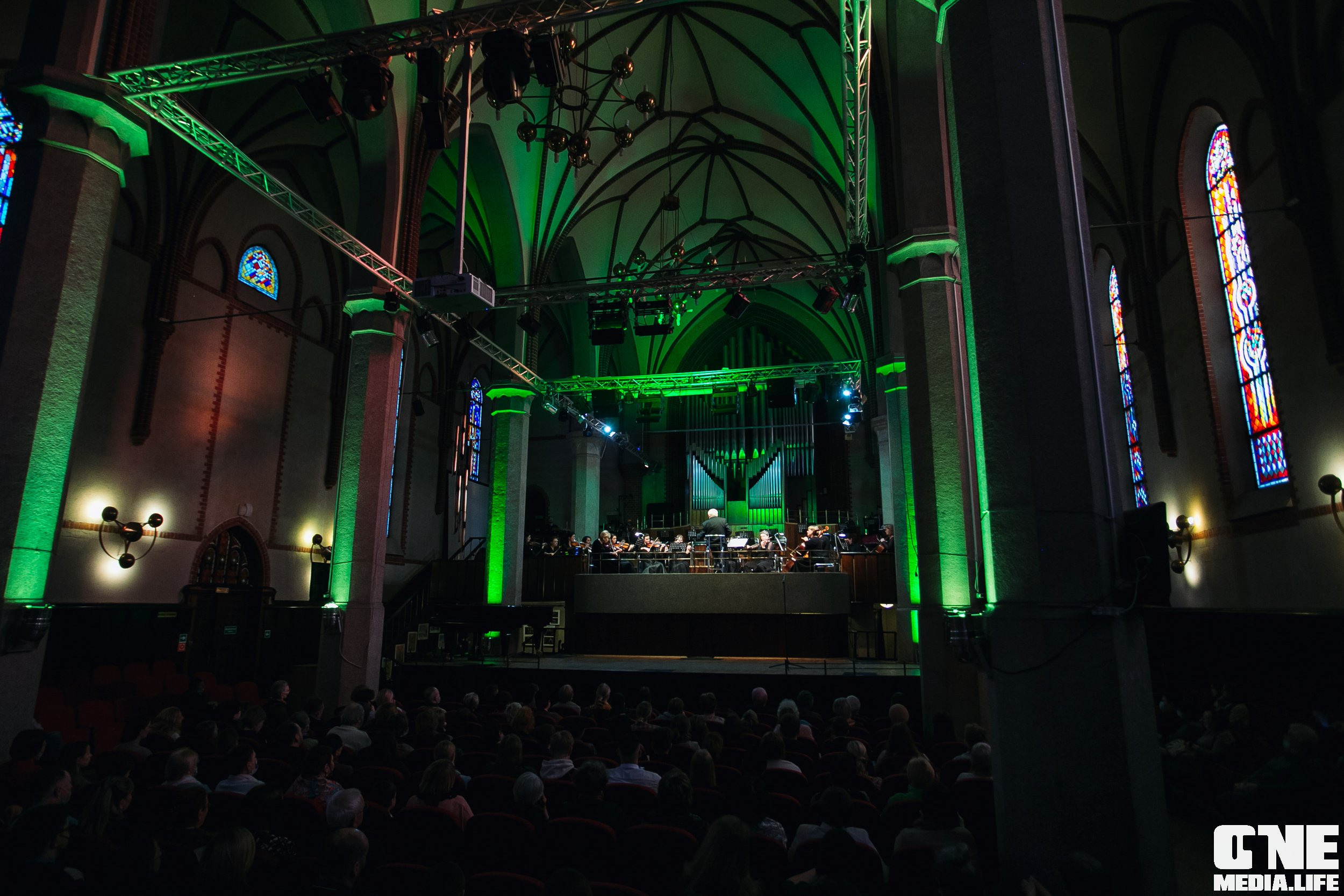 Фоторепортаж из Калининградской Филармонии. One Media Life: фоторепортажи, фотоотчеты с мероприятий и заведений