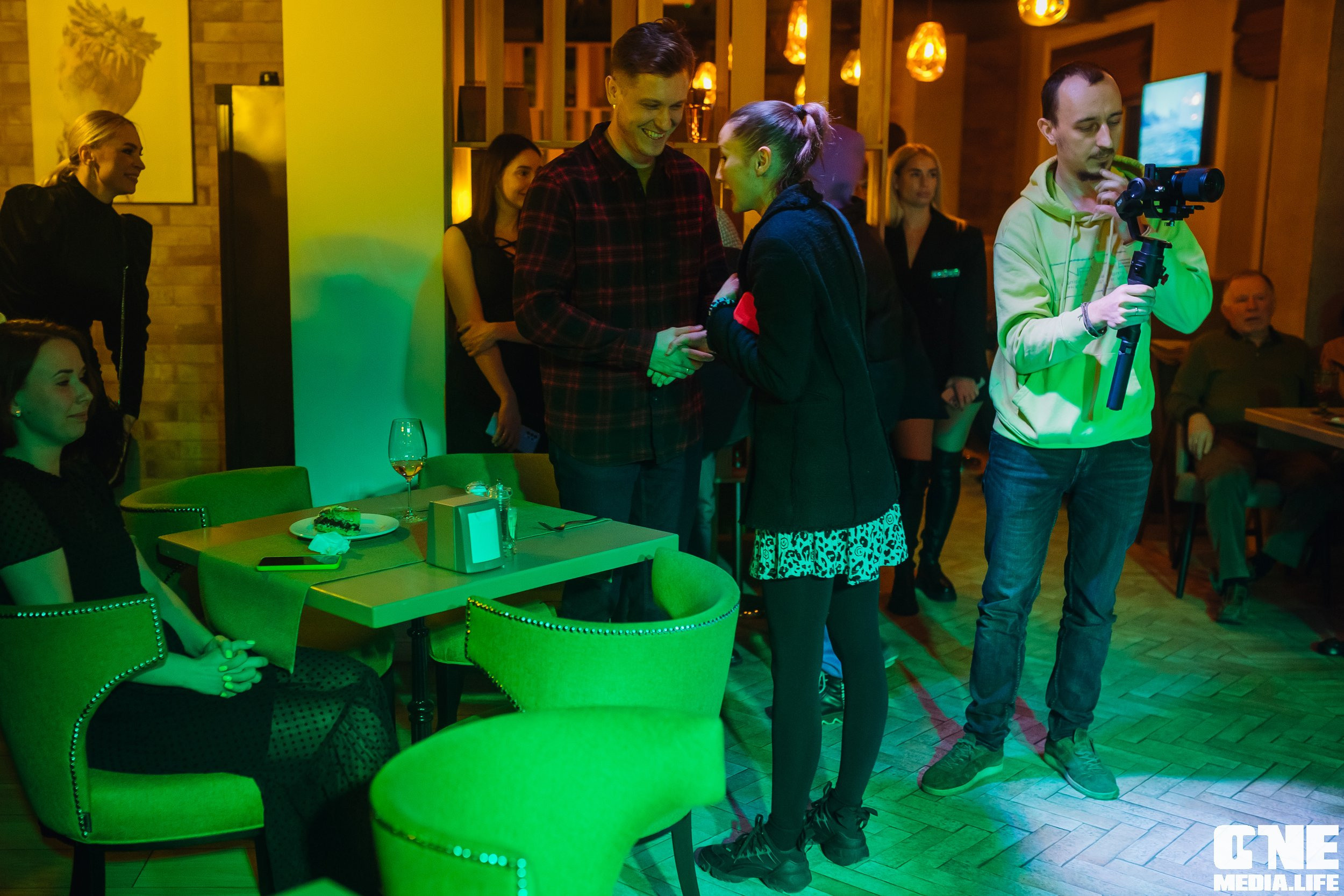 Фоторепортаж из ресторана Балкон. One Media Life: фоторепортажи, фотоотчеты с мероприятий и заведений