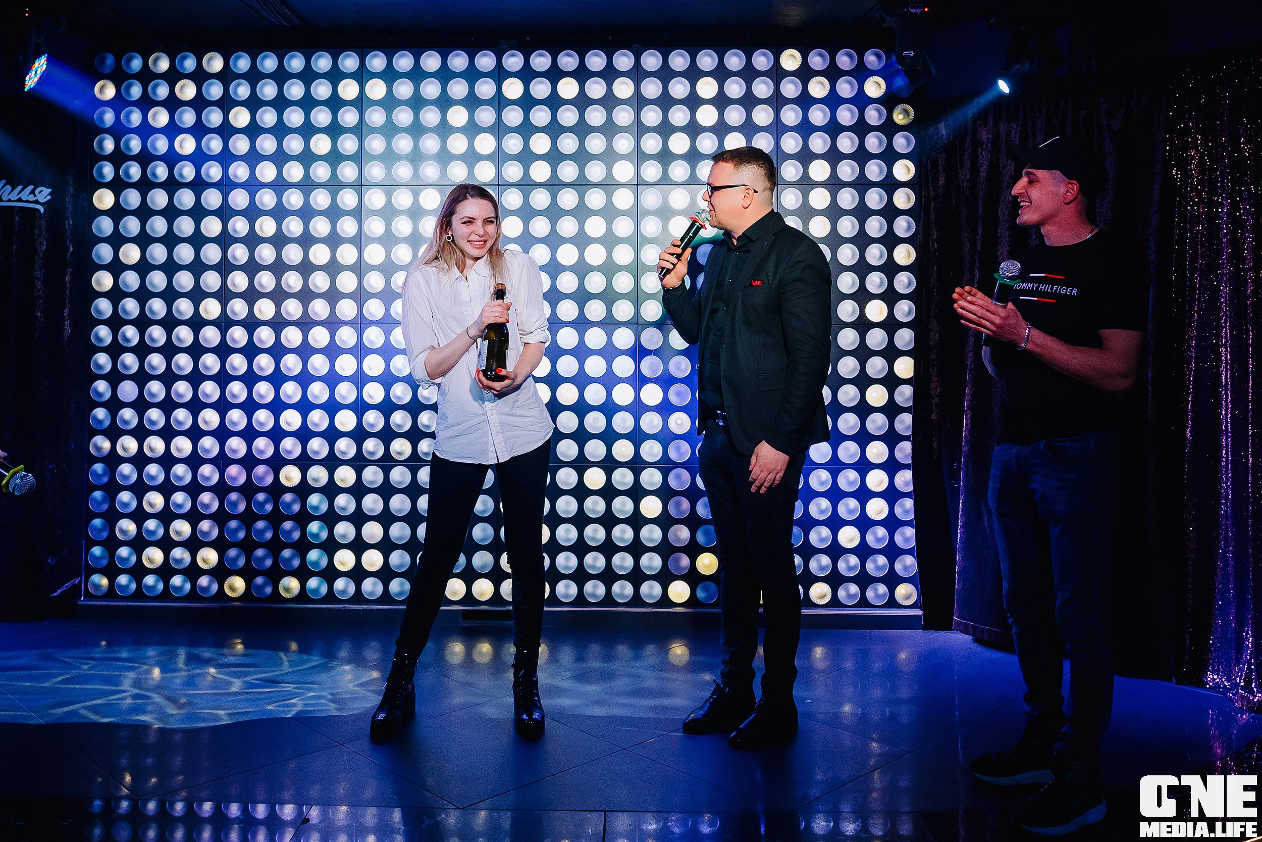 Фотоотчет из караоке клуба Эйфория в Калининграде. One Media Life: фоторепортажи, фотоотчеты с мероприятий и заведений