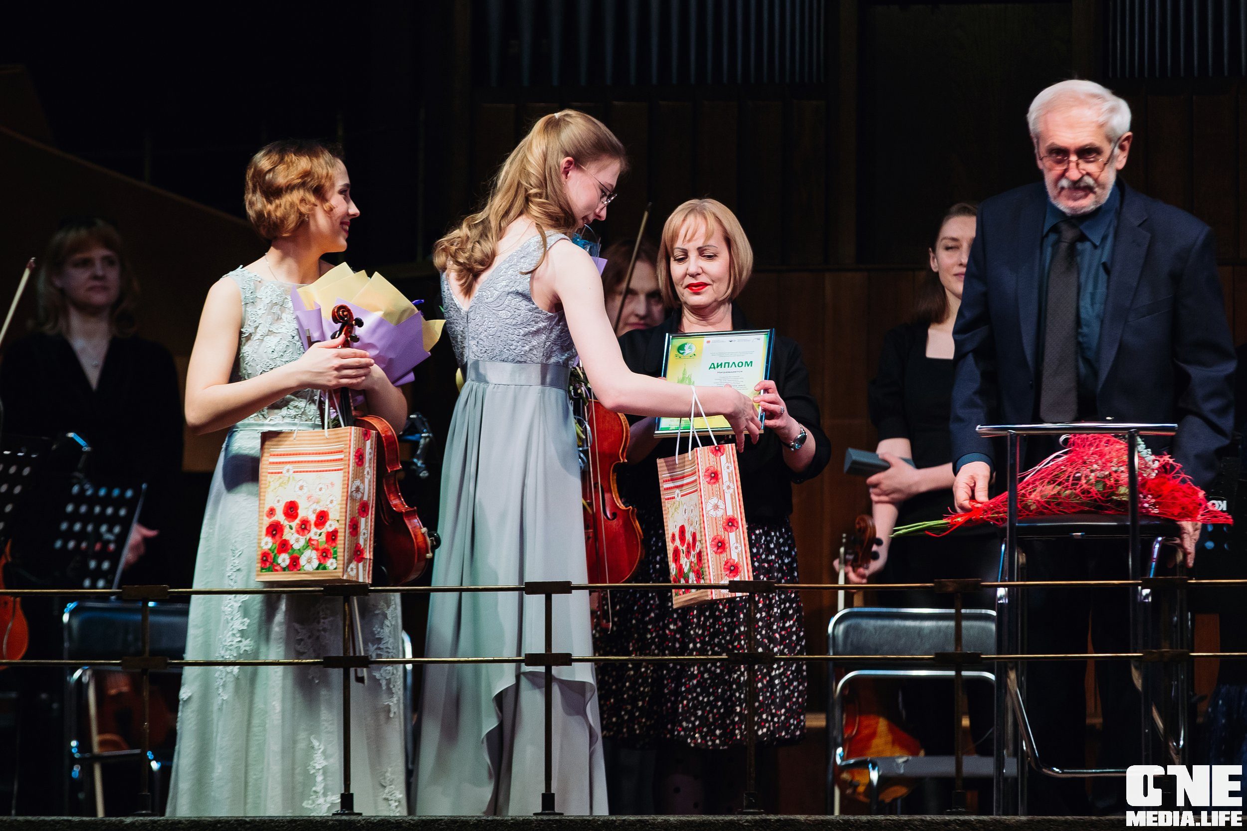 Камерный оркестр и студенты Московской государственной консерватории. One Media Life: фоторепортажи, фотоотчеты с мероприятий и заведений
