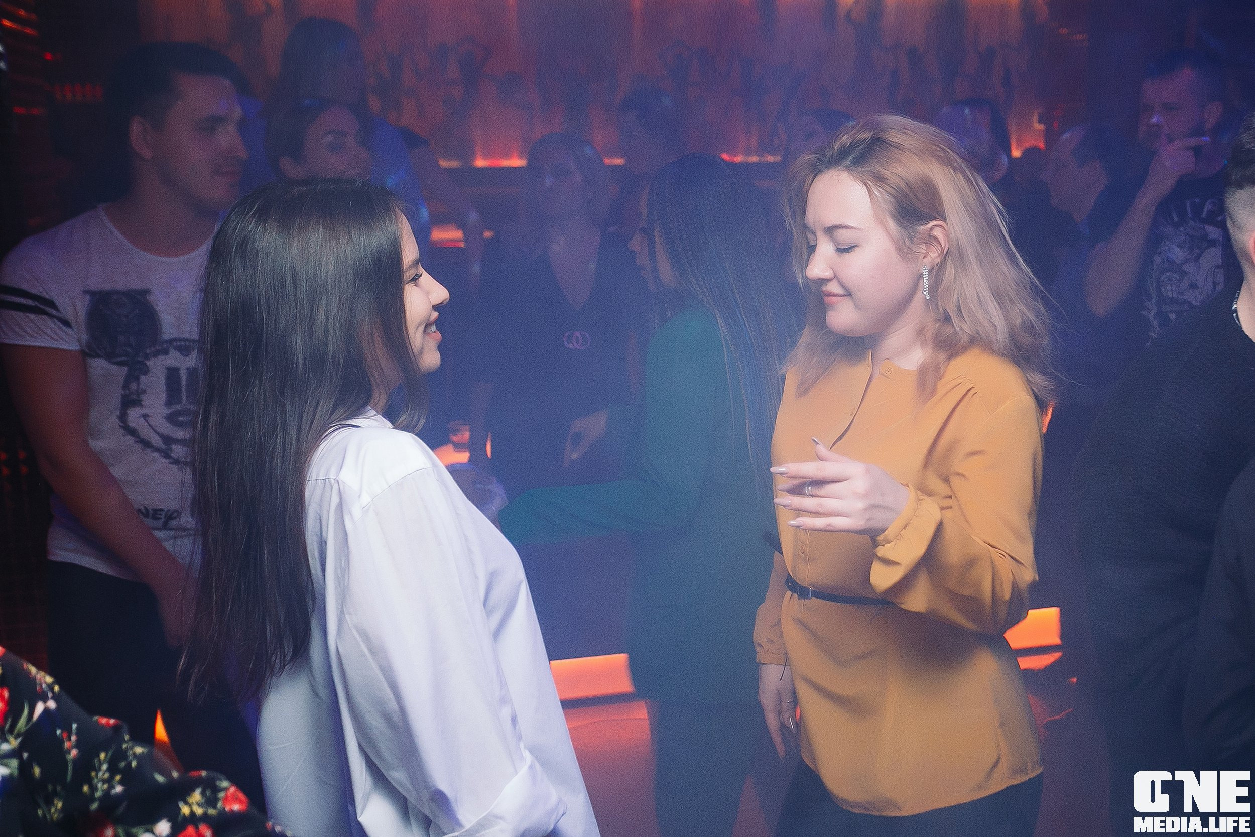 Фотоотчет из ночного клуба Планета в Калининграде. One Media Life: фоторепортажи, фотоотчеты с мероприятий и заведений