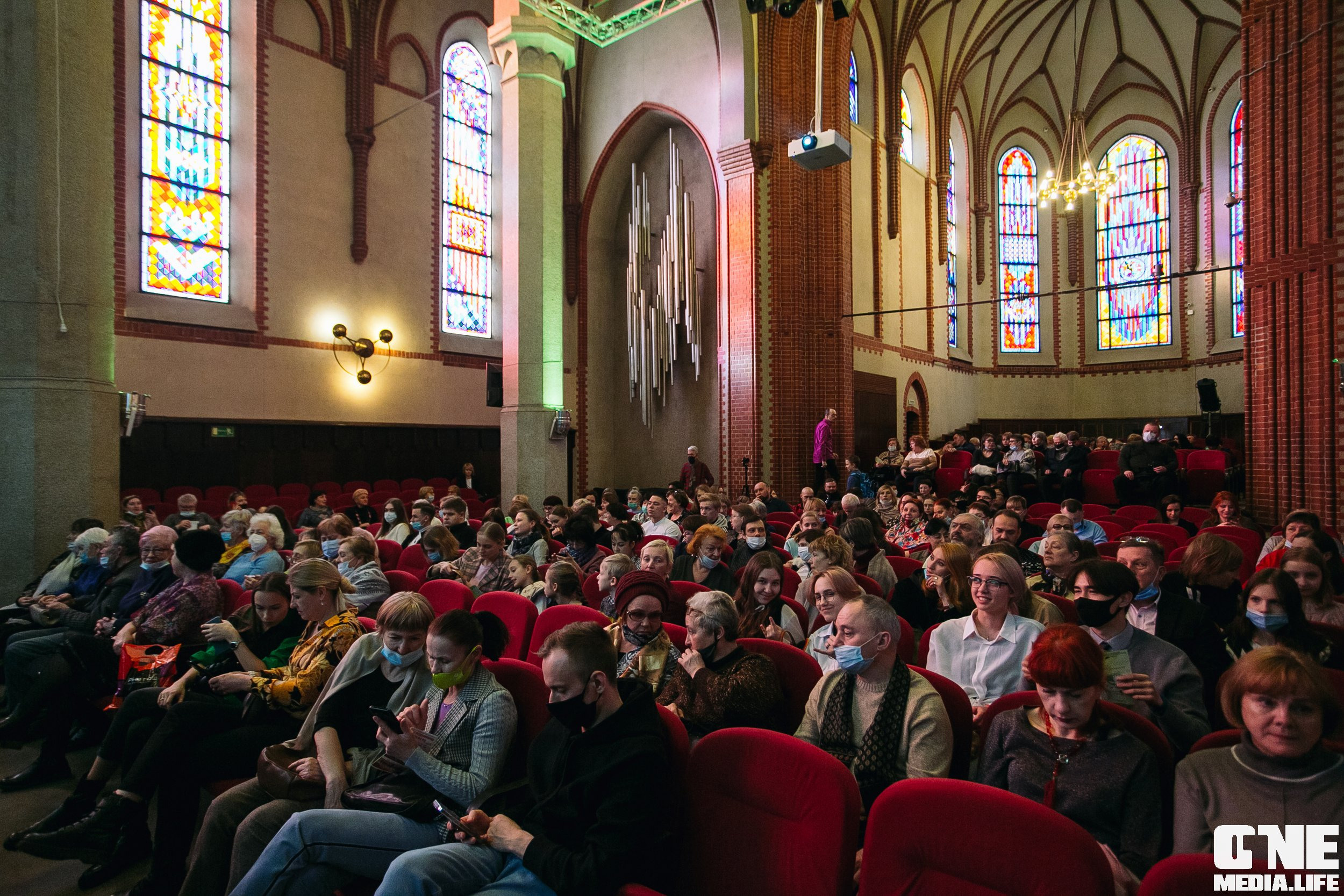 Фоторепортаж из Калининградской Филармонии. One Media Life: фоторепортажи, фотоотчеты с мероприятий и заведений