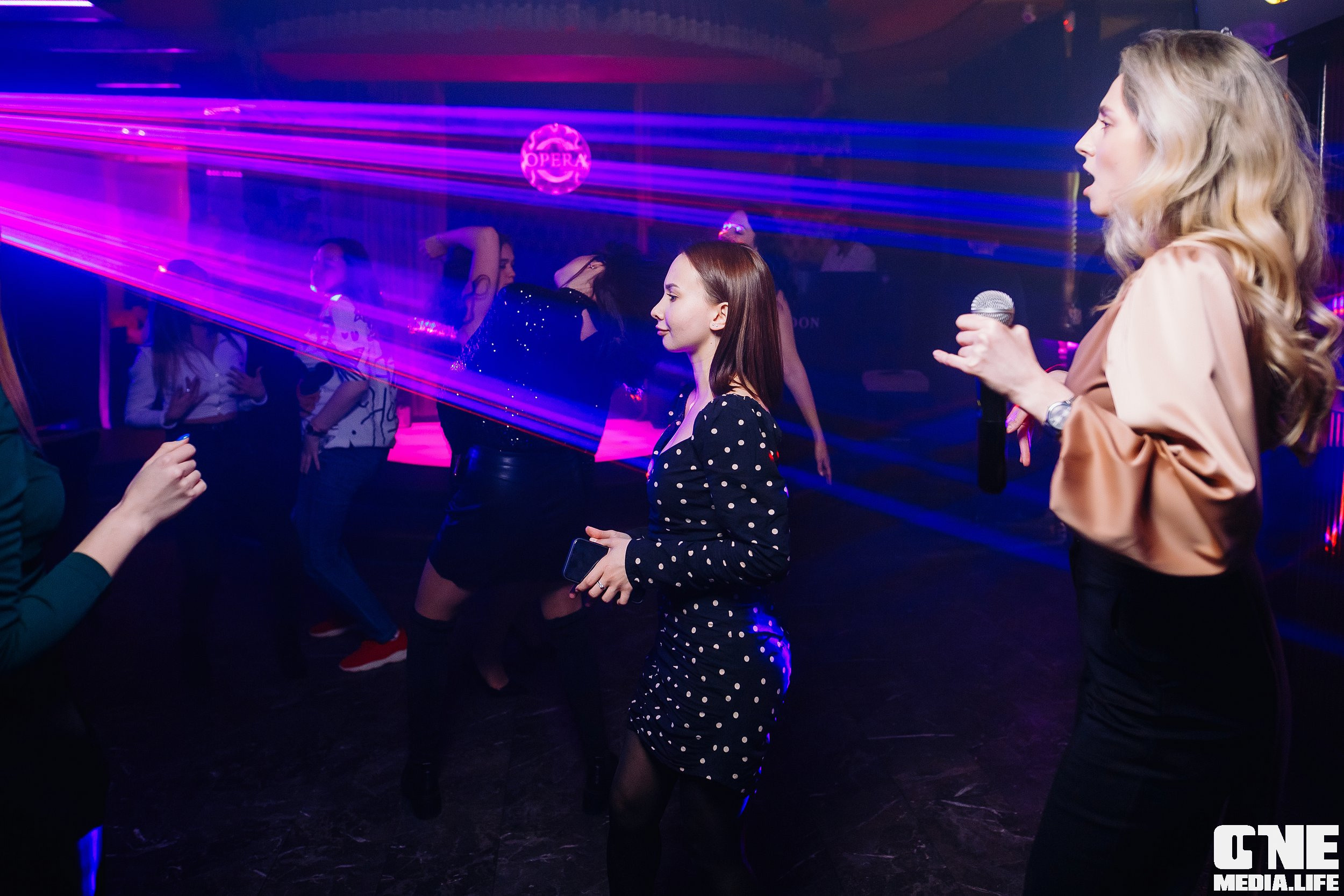 Фоторепортаж из караоке Opera Music Hall. One Media Life: фоторепортажи, фотоотчеты с мероприятий и заведений