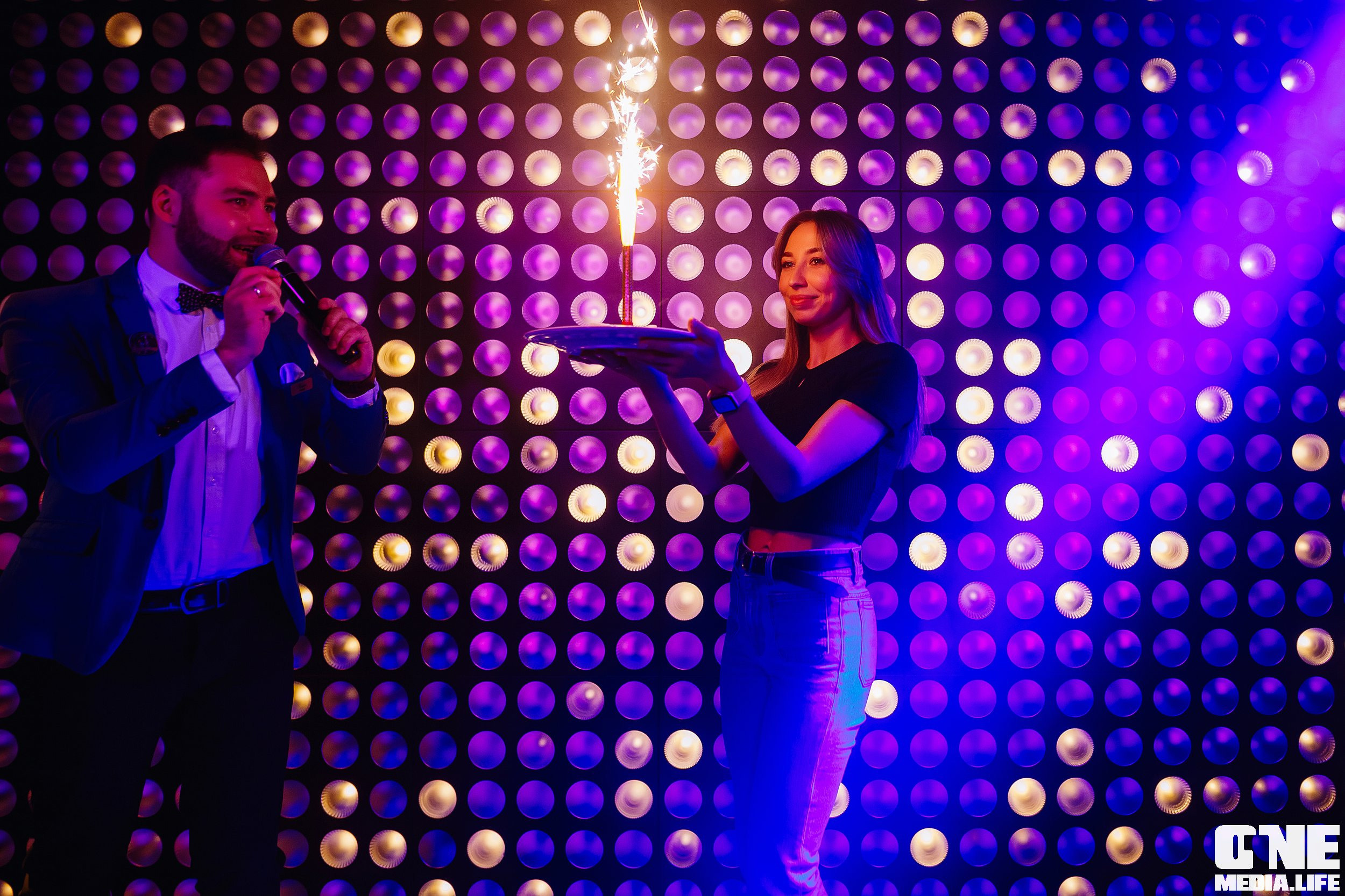 Фотоотчет из караоке клуба Эйфория в Калининграде. One Media Life: фоторепортажи, фотоотчеты с мероприятий и заведений