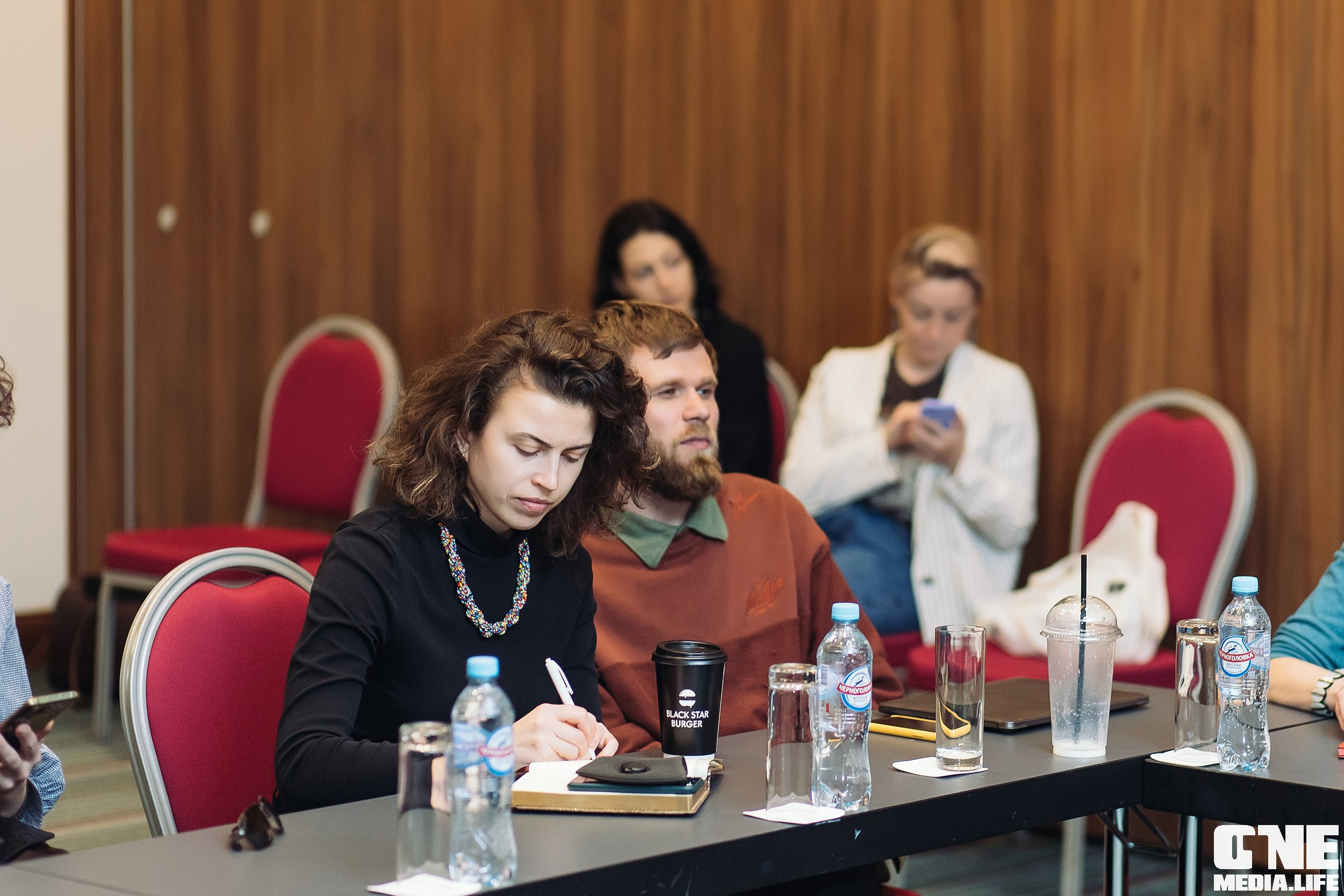 Фоторепортаж круглого стола по темам социального предпринимательства. One Media Life: фоторепортажи, фотоотчеты с мероприятий и заведений