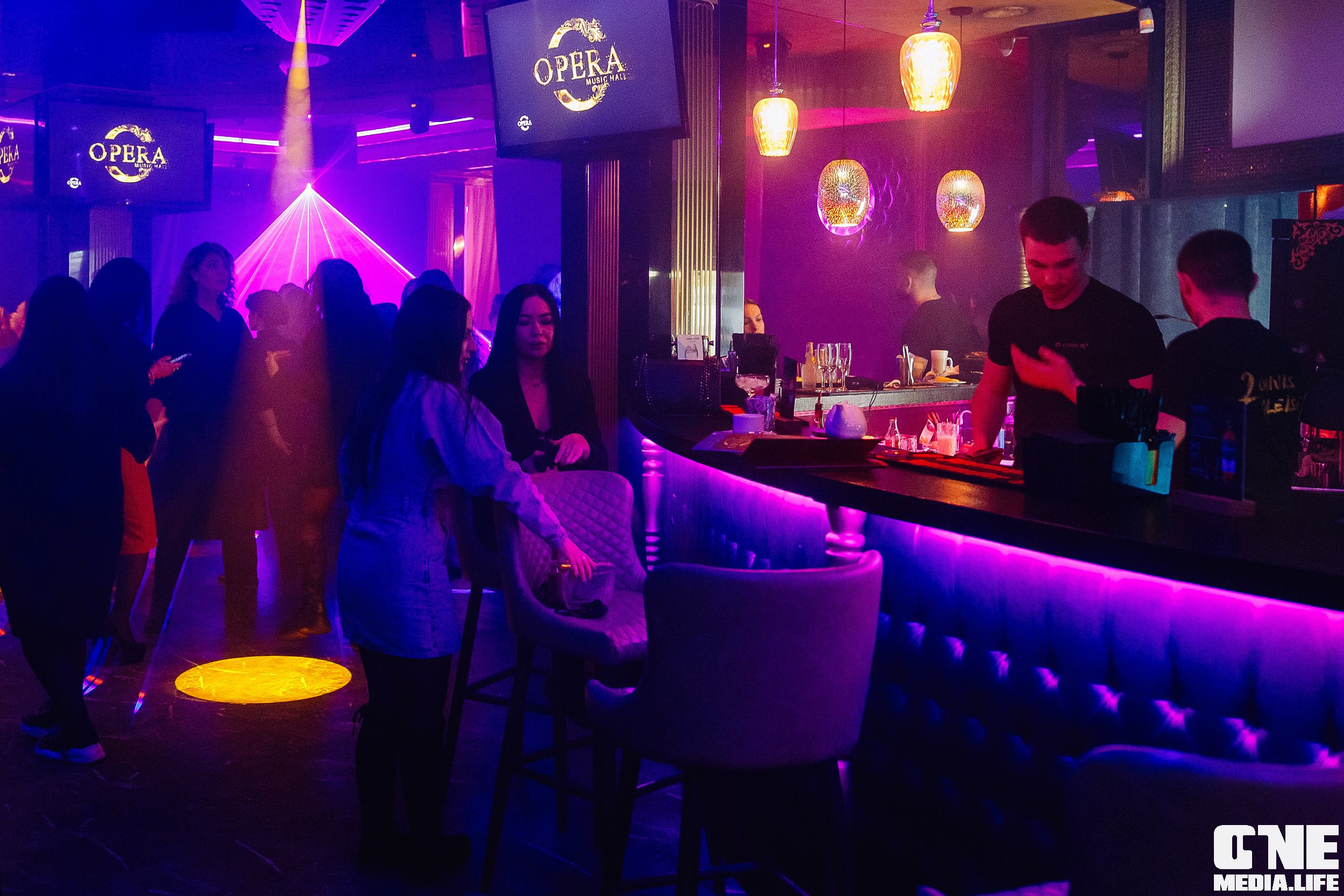 Фоторепортаж из караоке Opera Music Hall. One Media Life: фоторепортажи, фотоотчеты с мероприятий и заведений