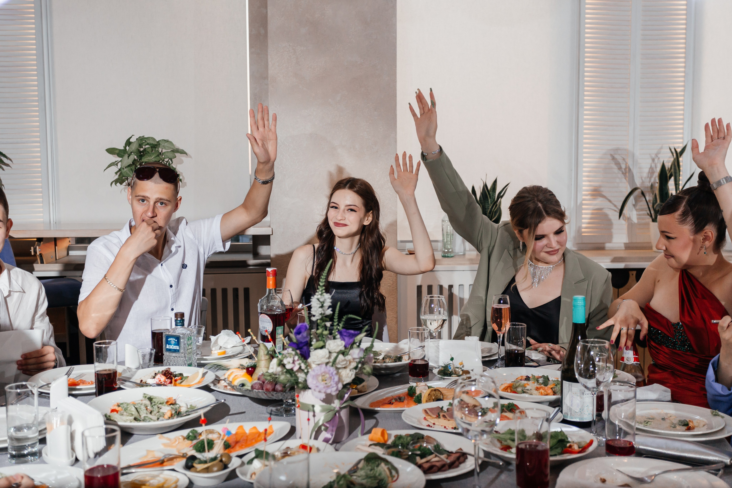 Выпускной 11 «А». Школа № 42. Свадебный фотограф в Краснодаре Николай Крауз