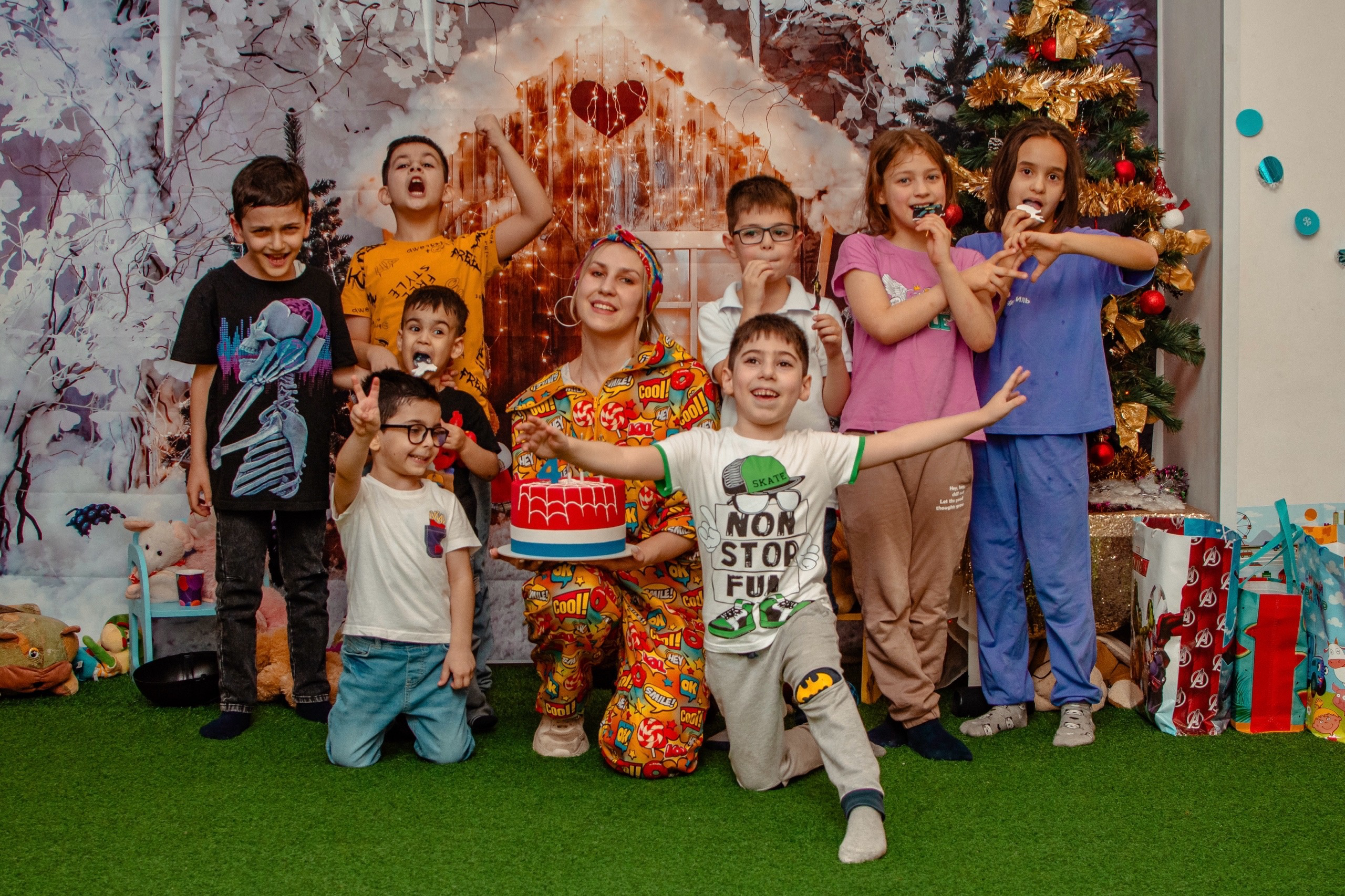 РЕПОРТАЖНАЯ детская. Фотограф крещений, семейный фотограф Приходько Ксения