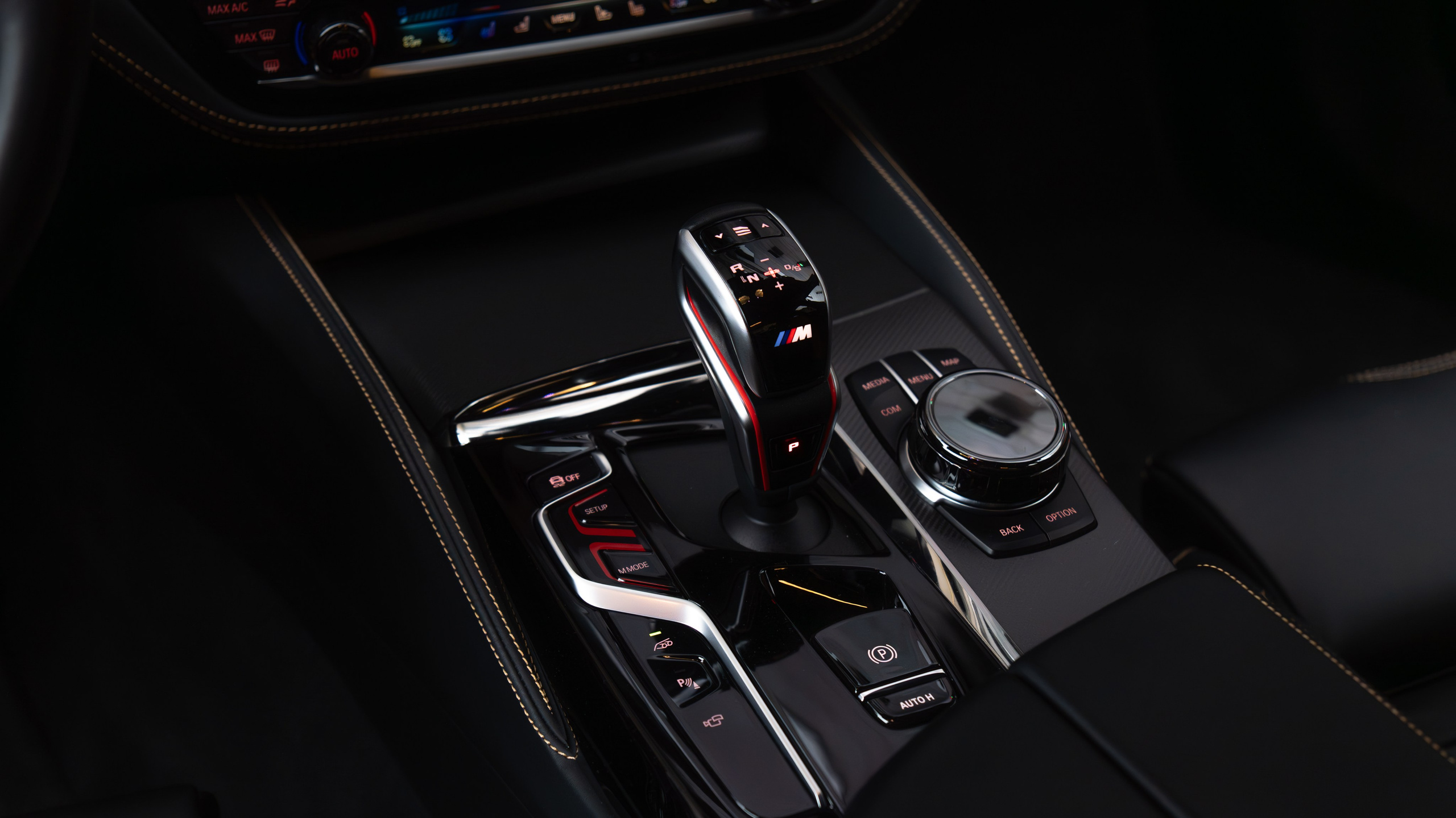 BMW M5 F90. Автомобильный фотограф Алексей Хезеков