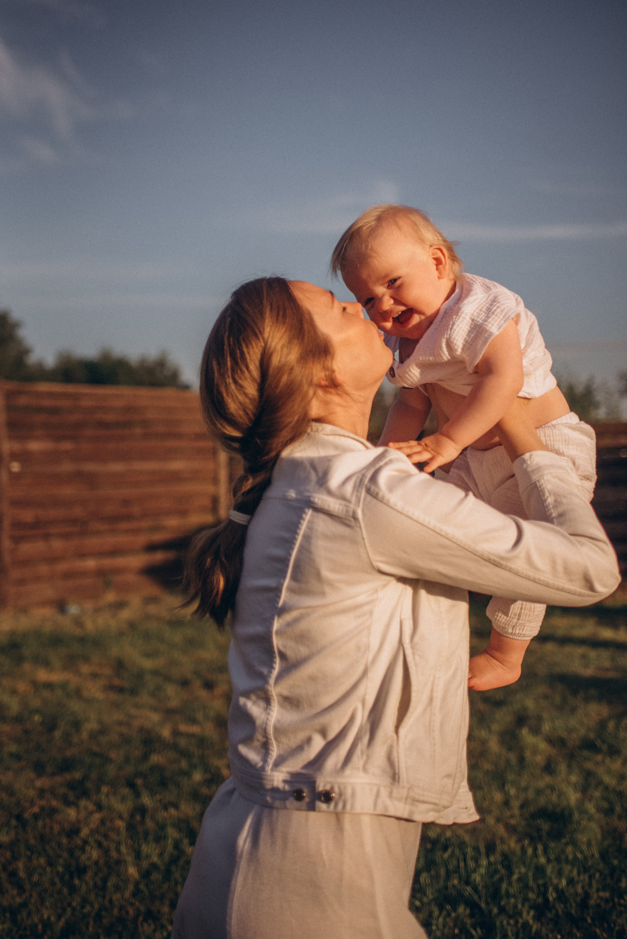 Прогулка в селе Ромашково с Кристиной и Давидом. Семейный и женский фотограф в Москве Кубасова Маша