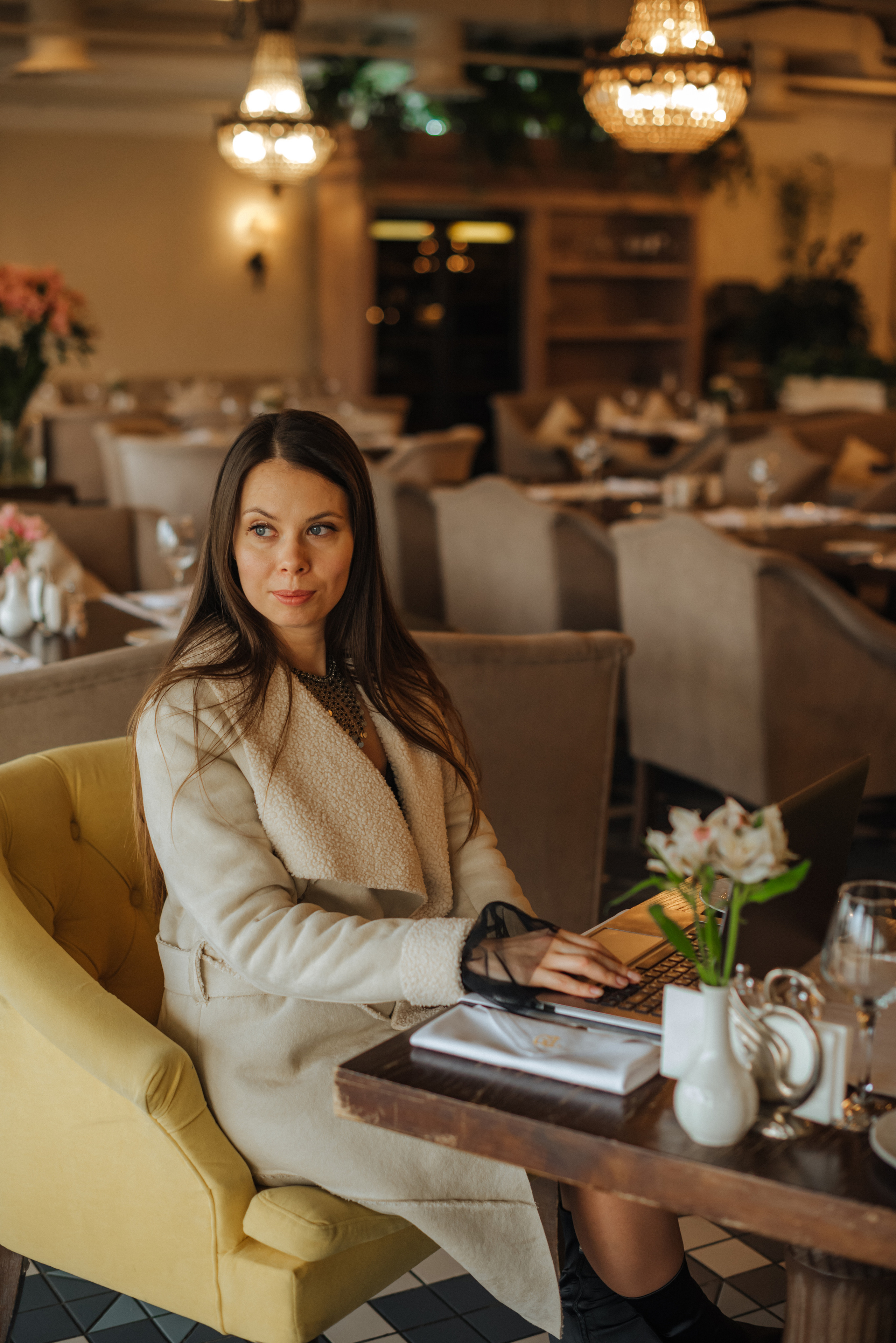 Контентная съемка для писателя Стеллы Кьярри. Семейный и женский фотограф в Москве Кубасова Маша