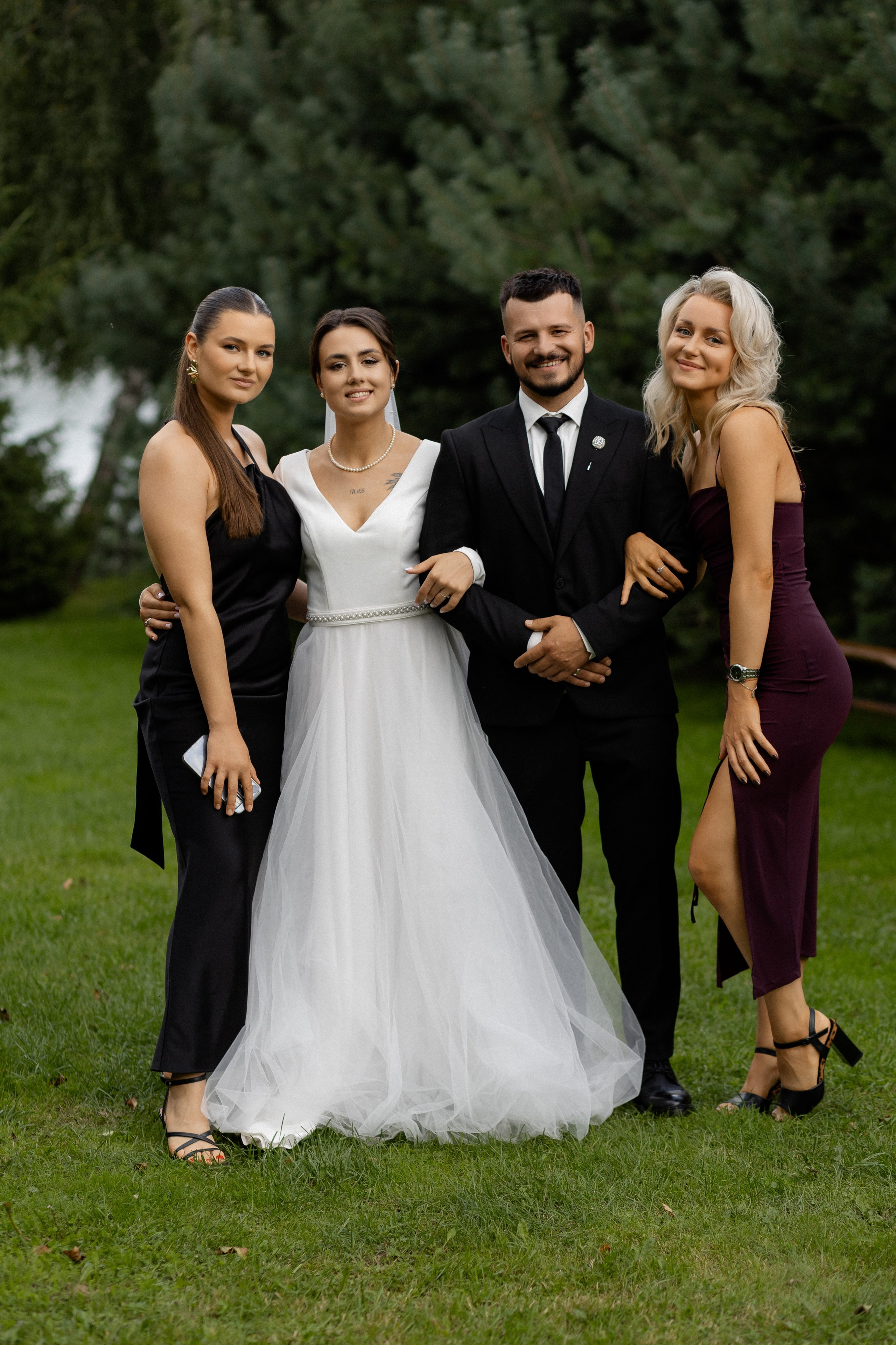 Свадебная фотосессия в агроусадьбе Лабодянка в Минске. Свадебный фотограф в Минске/Беларуси Сергей Спиридонов