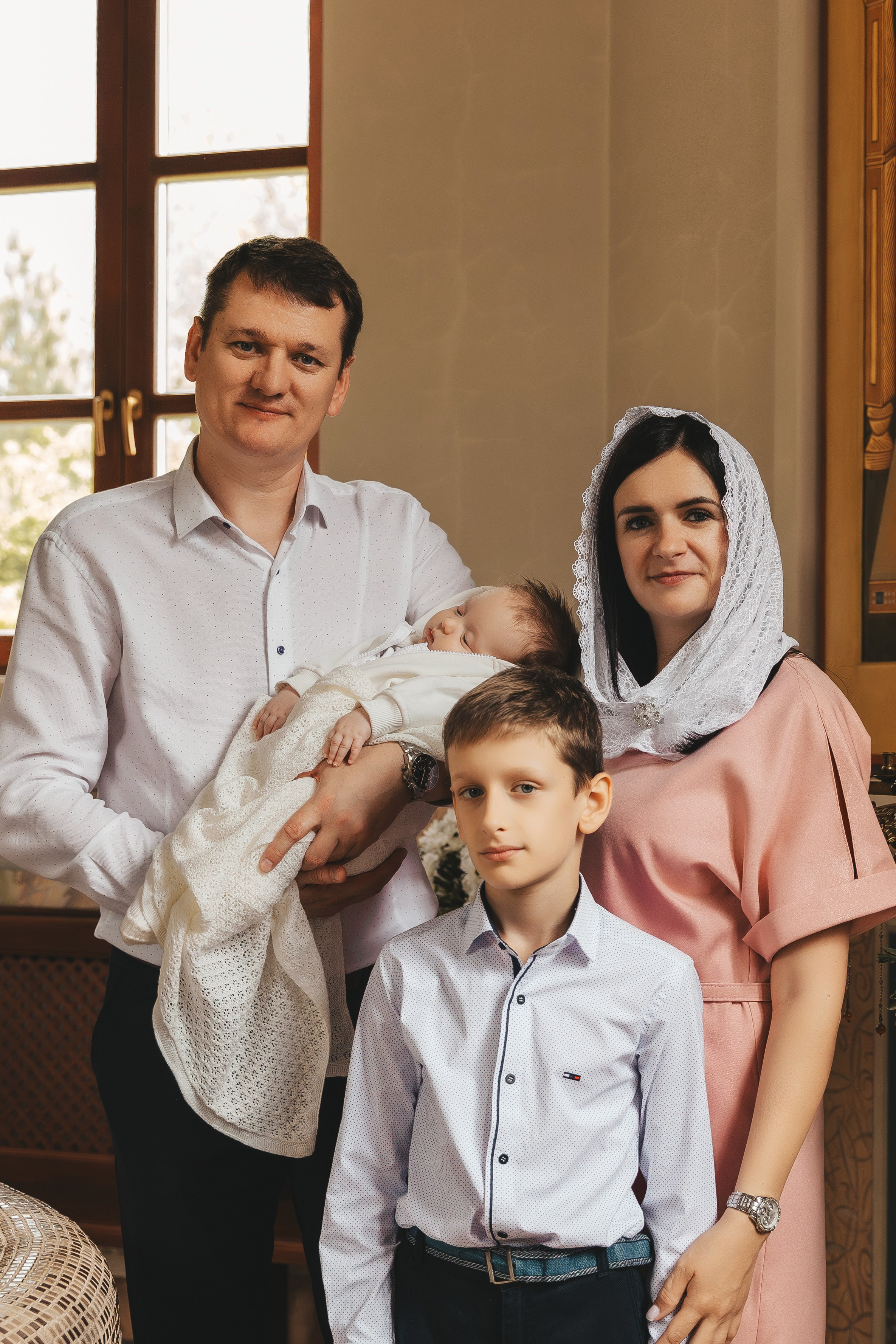 Фотограф на крещение в Москве. Семейный и женский фотограф в Москве Надежда Воробьева